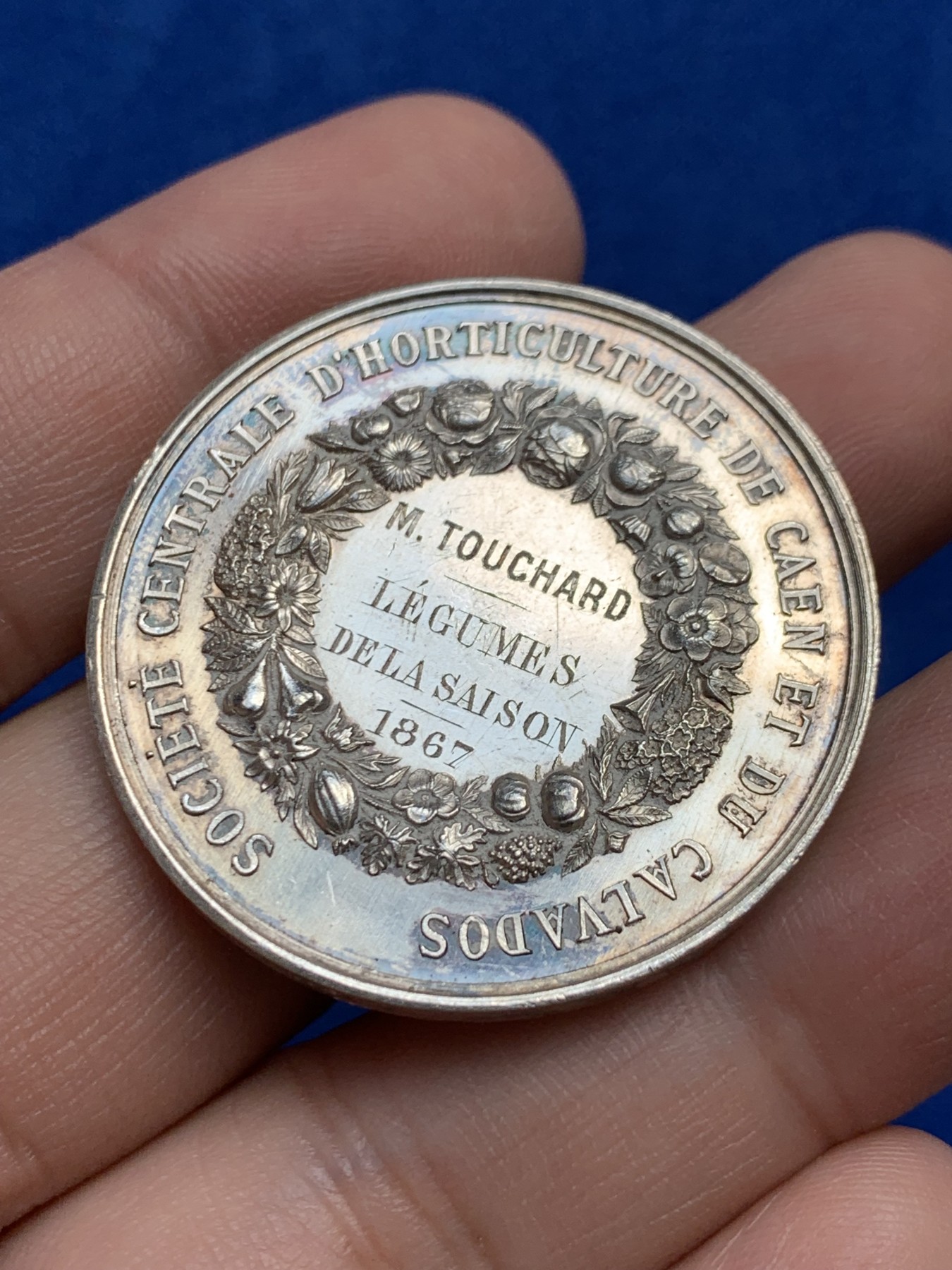 《竞宝斋》第208场-周日，周一 2场 (全场包邮) 法国1860-1879银质jeton，卡恩和卡拉瓦多斯中央园艺公司，21.58g，36.8mm，蜜蜂边铭 早期品种