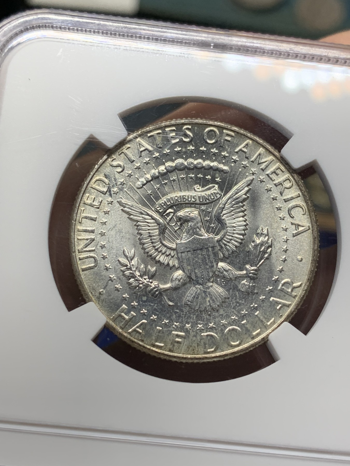 《竞宝斋》第208场-周日，周一 2场 (全场包邮) NGC MS62 美国1964年50分肯尼迪银币 900银 12.5克