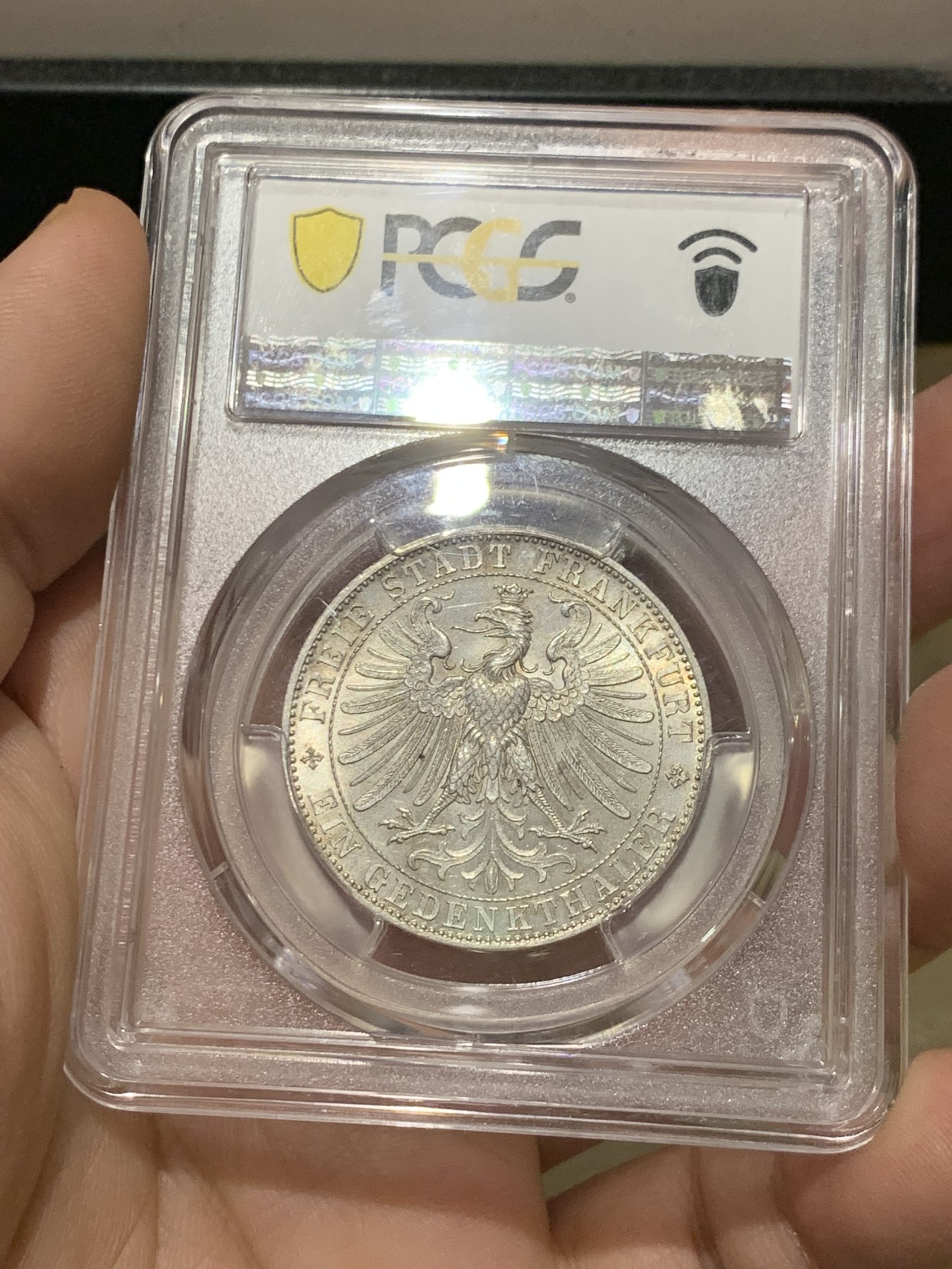 《竞宝斋》第208场-周日，周一 2场 (全场包邮) PCGS MS64 德国法兰克福 1863 王子会议 城市景观泰勒 双面均匀的淡彩包浆 高分难得