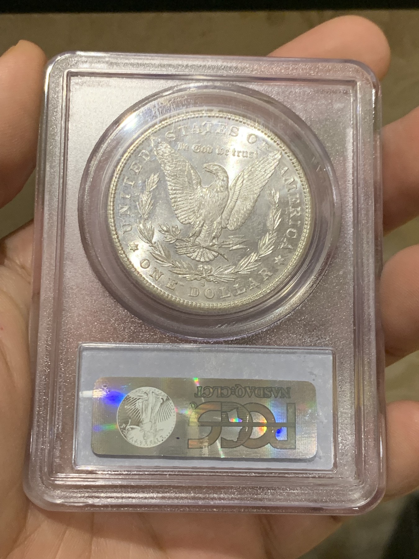 《竞宝斋》第208场-周日，周一 2场 (全场包邮) PCGS-MS64  美国 1881年 摩根一美元大银币  经典品种  凝霜底板