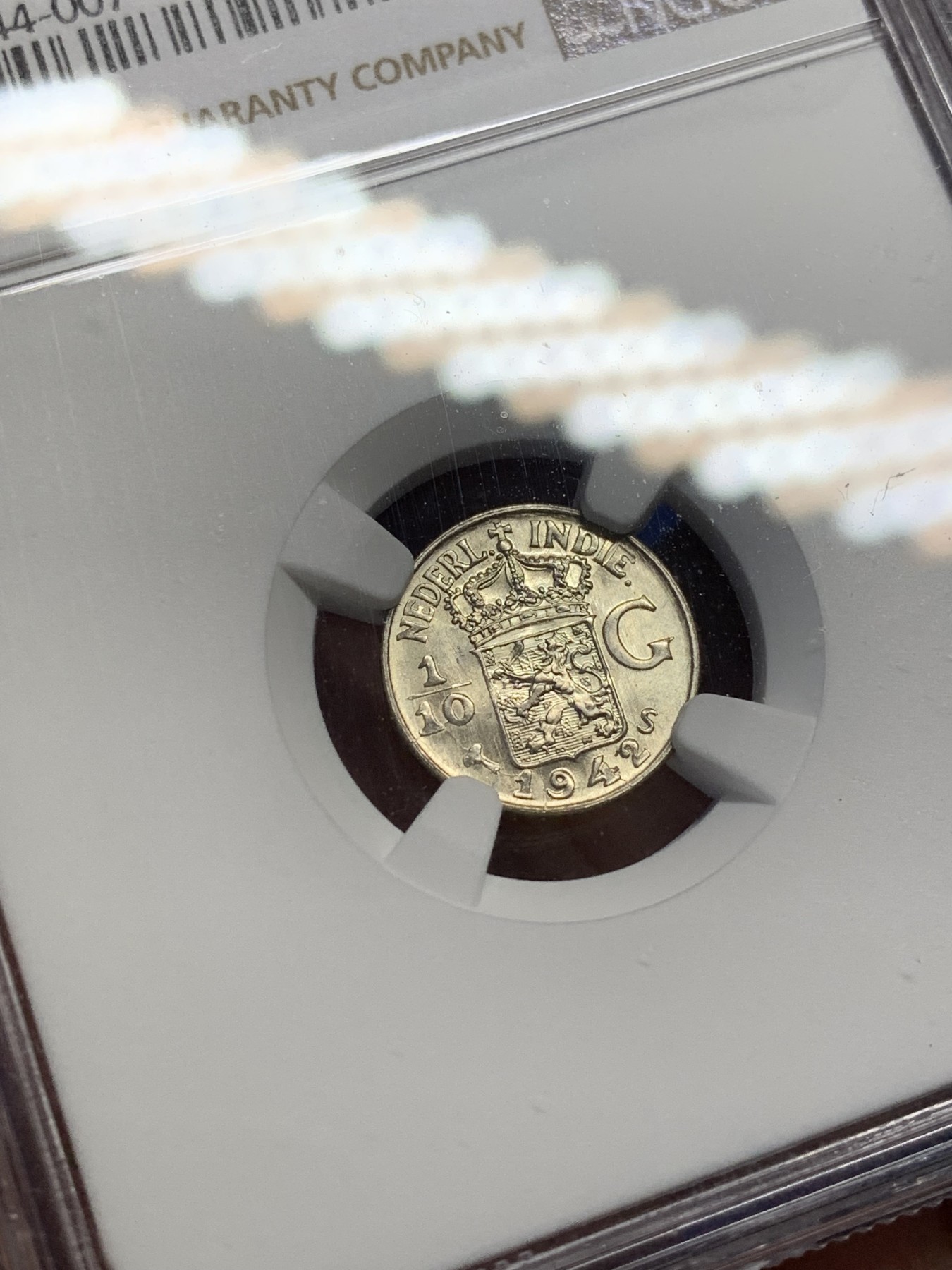 《竞宝斋》第208场-周日，周一 2场 (全场包邮) NGC MS64 冠军分 荷属东印度 1942年1/10盾银币