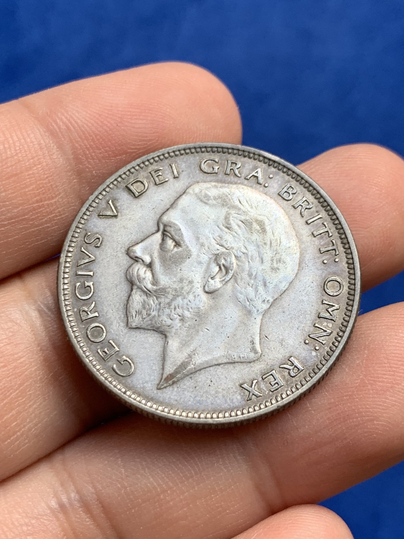 《竞宝斋》第208场-周日，周一 2场 (全场包邮) 英国1934年乔治五世半克朗银币