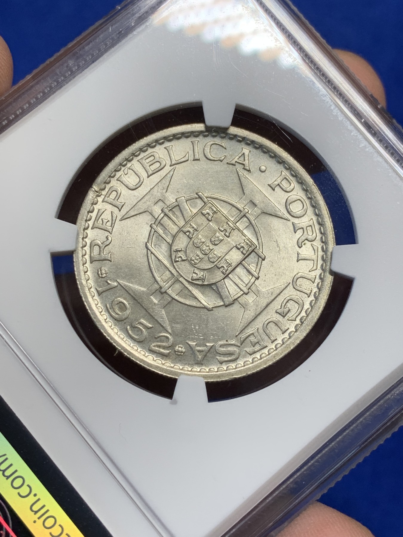 《竞宝斋》第208场-周日，周一 2场 (全场包邮) NGC-MS63 澳门1952年5元银币 热门品种