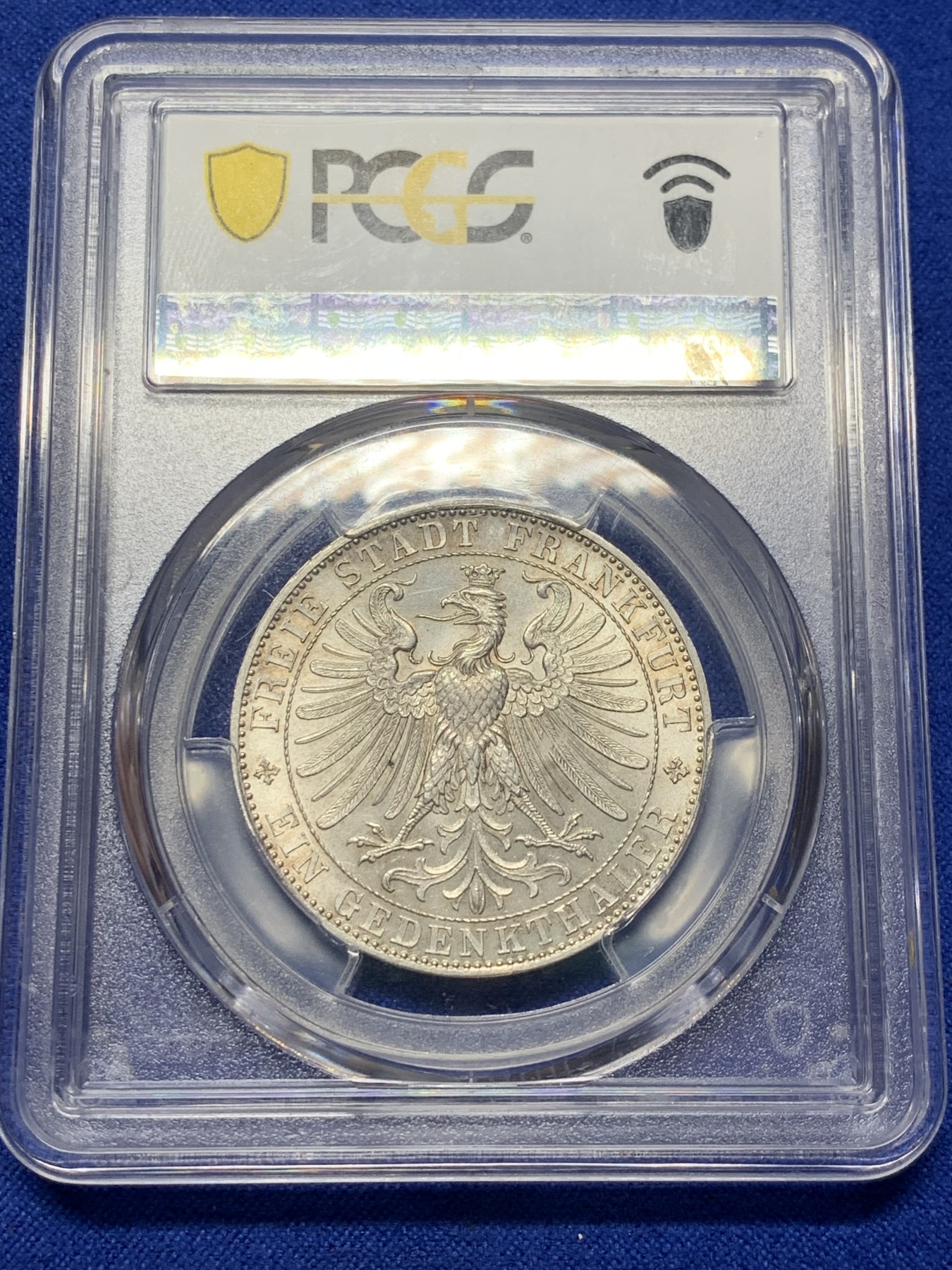 《竞宝斋》第208场-周日，周一 2场 (全场包邮) PCGS MS64 德国法兰克福 1863 王子会议 城市景观泰勒 双面均匀的淡彩包浆 高分难得