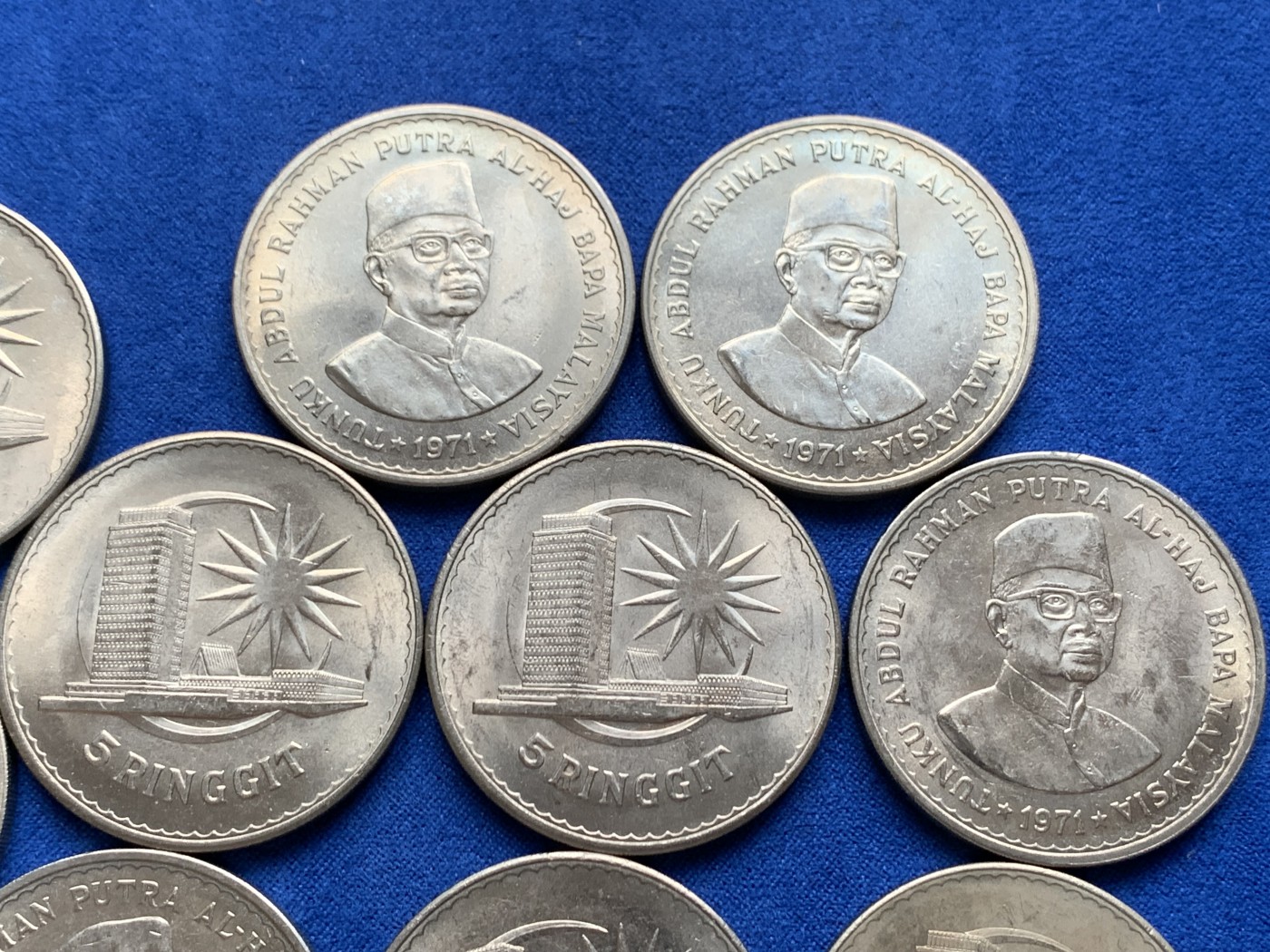 《竞宝斋》第208场-周日，周一 2场 (全场包邮) 10枚一组 马来西亚5吉林特克朗型纪念币，单枚37mm 大镍币