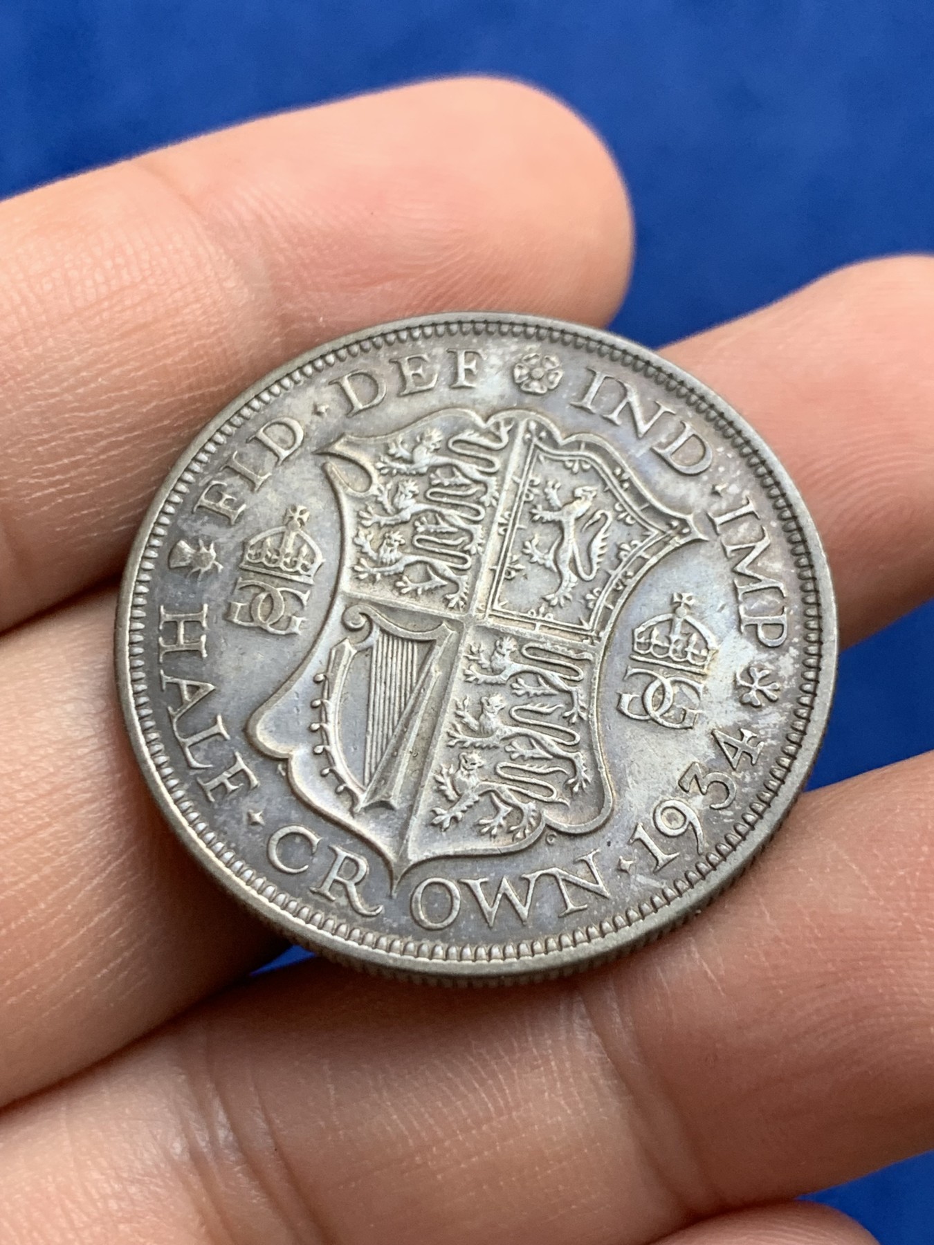 《竞宝斋》第208场-周日，周一 2场 (全场包邮) 英国1934年乔治五世半克朗银币