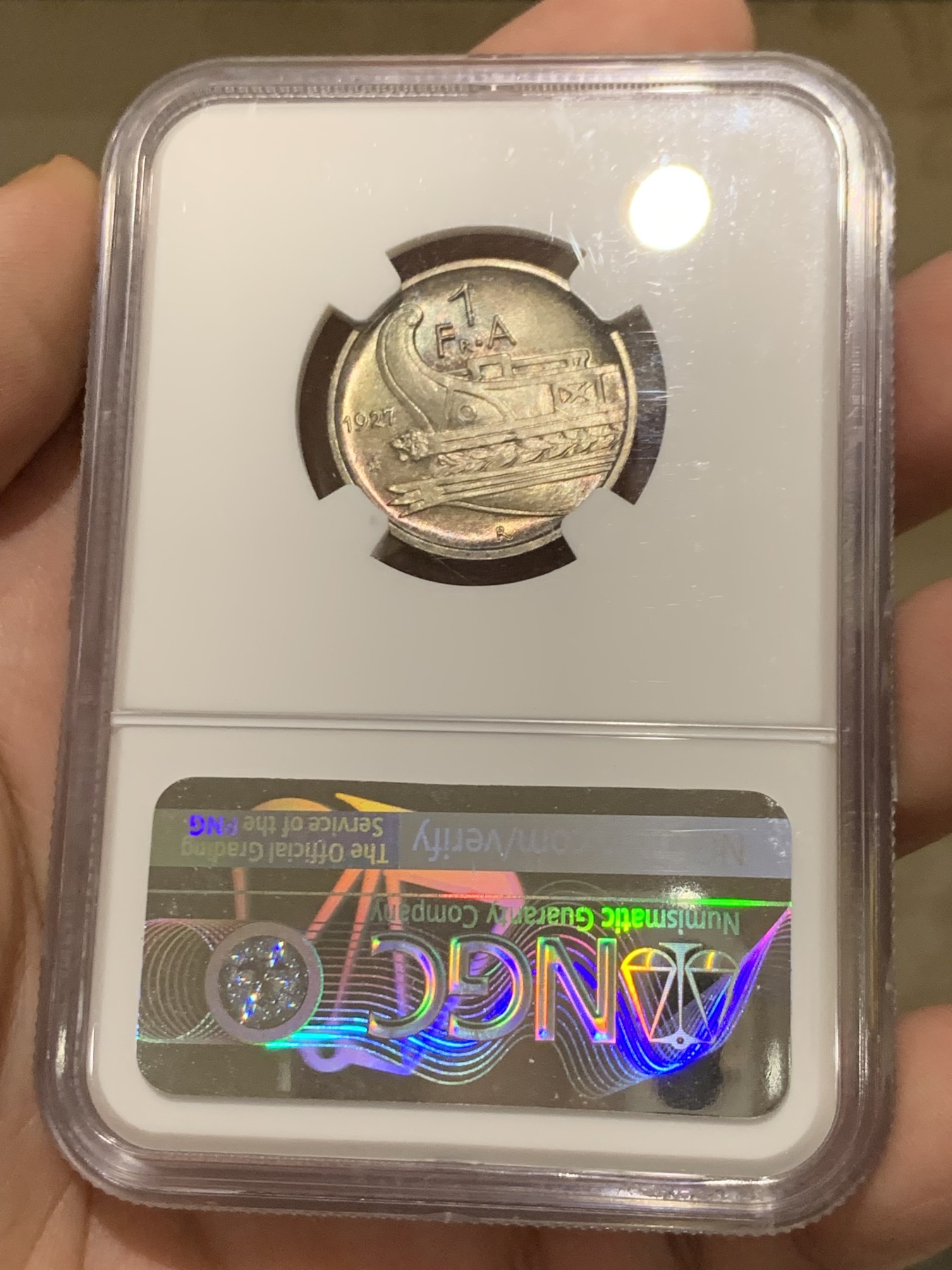 《竞宝斋》第208场-周日，周一 2场 (全场包邮) NGC MS65 阿尔巴尼亚 1927 女神1弗朗 银币 稀缺品种 双面五彩包浆 外拍热门品种 流通币 发行量只有10万枚