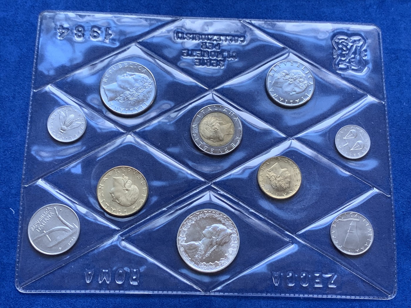 《竞宝斋》第208场-周日，周一 2场 (全场包邮) 意大利1984年套币，发行量少，不常见年份