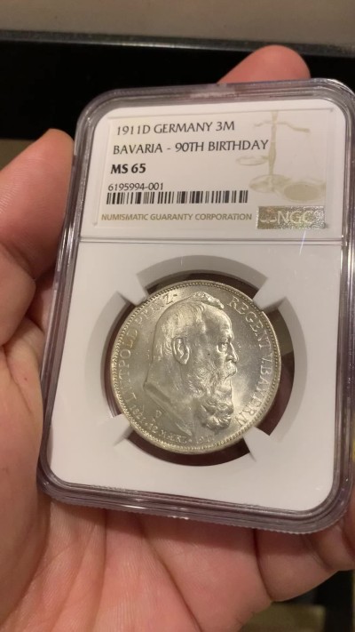 《竞宝斋》第208场-周日，周一 2场 (全场包邮) NGC-MS65 德国 巴伐利亚 1911年 摄政王利奥波德 90大寿纪念 3马克银币 状态好