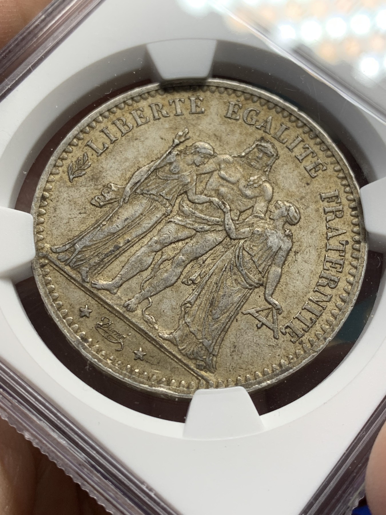 《竞宝斋》第208场-周日，周一 2场 (全场包邮) NGC-AU55 法国 1876A 大力神5法郎 银币 原味包浆 不多的年份