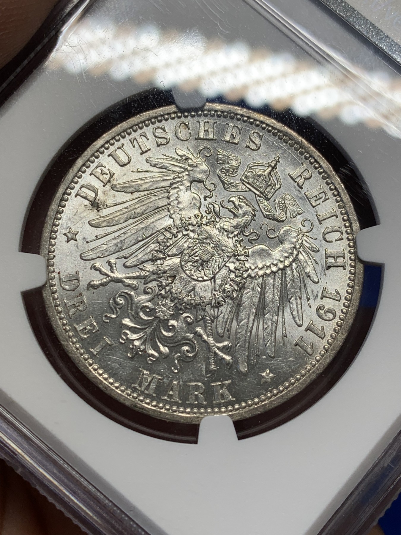 《竞宝斋》第208场-周日，周一 2场 (全场包邮) NGC AU58 德国1911版大头3马克银币，转光强烈