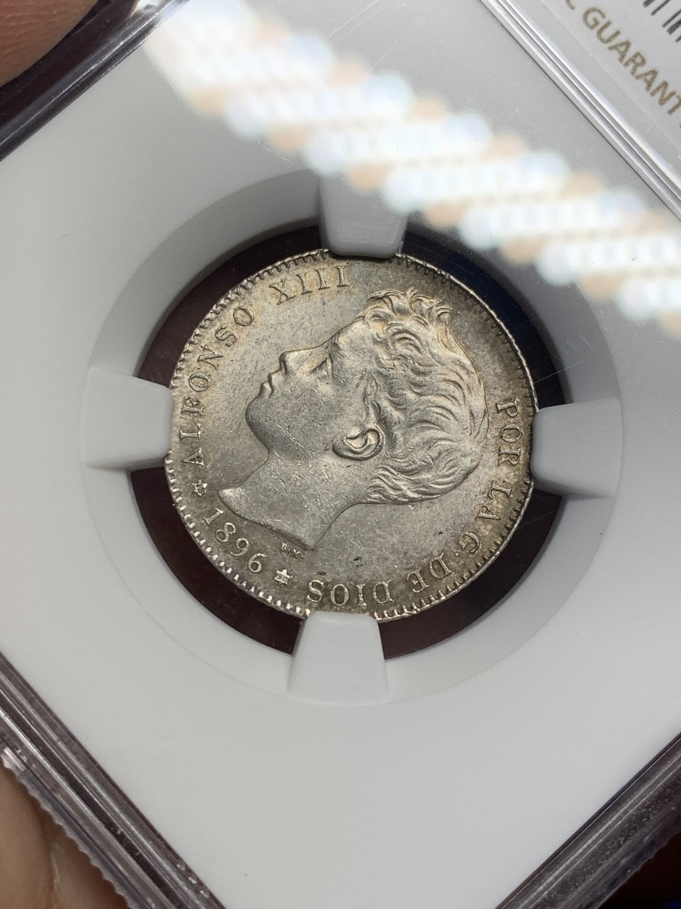 《竞宝斋》第208场-周日，周一 2场 (全场包邮) NGC MS62 西班牙1896年阿方索十三世1比塞塔银币 MS难得