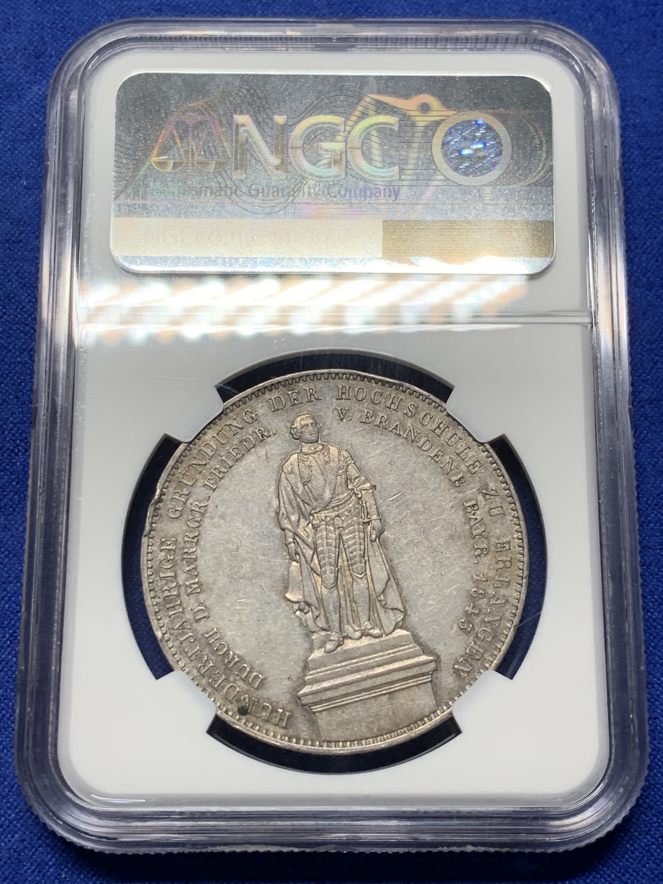 《竞宝斋》第208场-周日，周一 2场 (全场包邮) NGC AU 德国 1843 巴伐利亚埃尔朗根学院站像2泰勒 37克的大银币 稀少品种 底光细节都不错