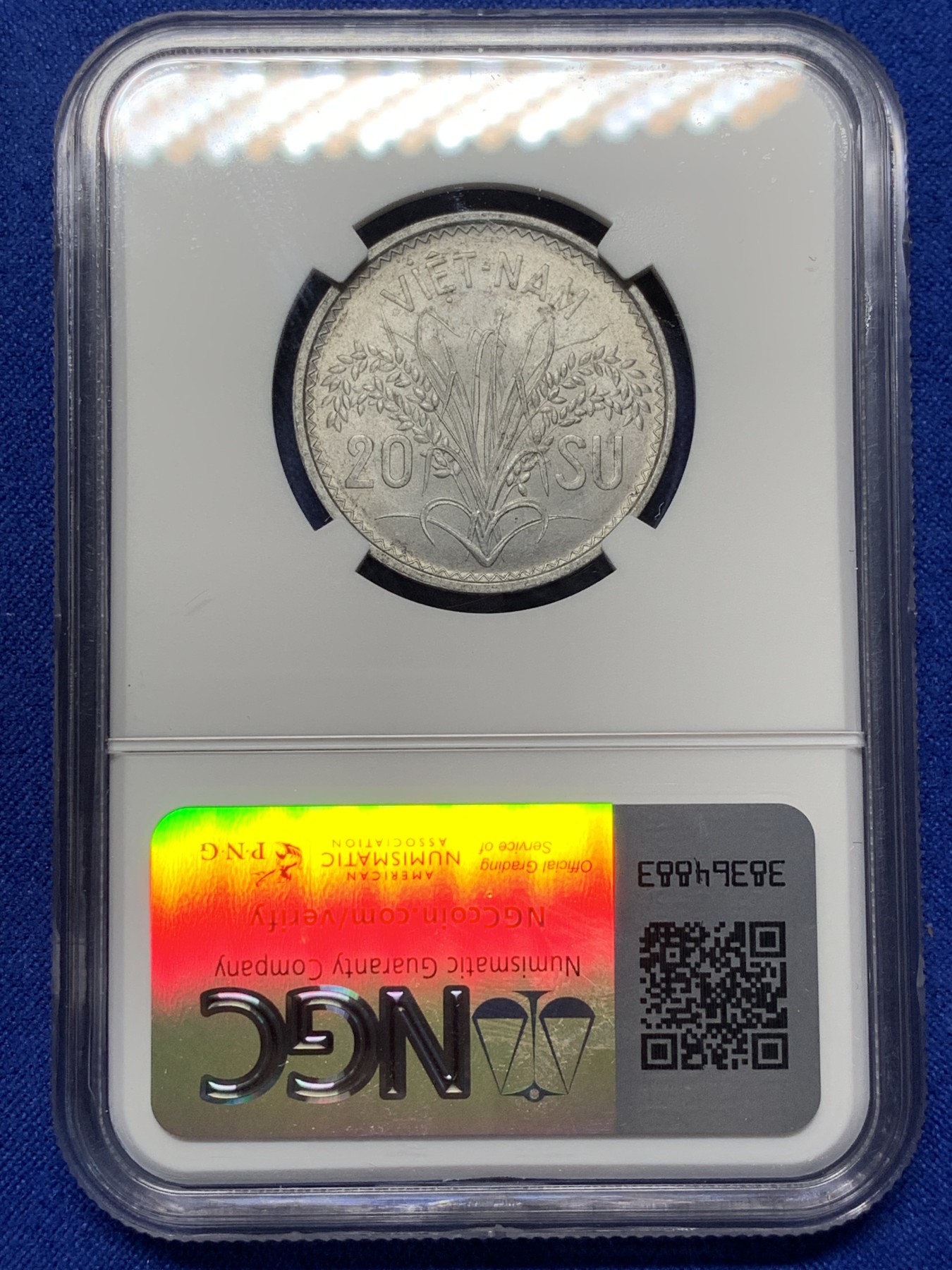 《竞宝斋》第208场-周日，周一 2场 (全场包邮) NGC MS63 越南1953三美女20苏铝币