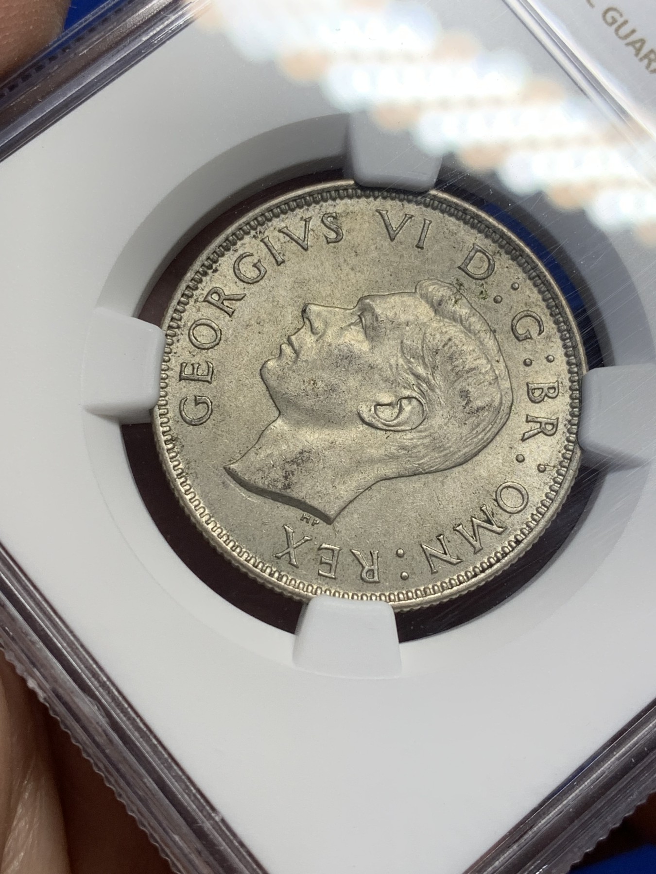 《竞宝斋》第208场-周日，周一 2场 (全场包邮) NGC MS63 英国 1945年 乔治六世 2先令 =1福林 银币