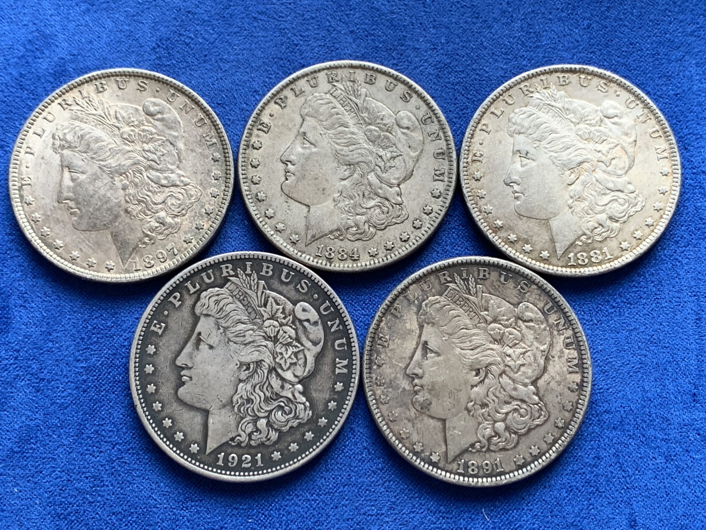 《竞宝斋》第208场-周日，周一 2场 (全场包邮) 5枚一组 美国摩根银币