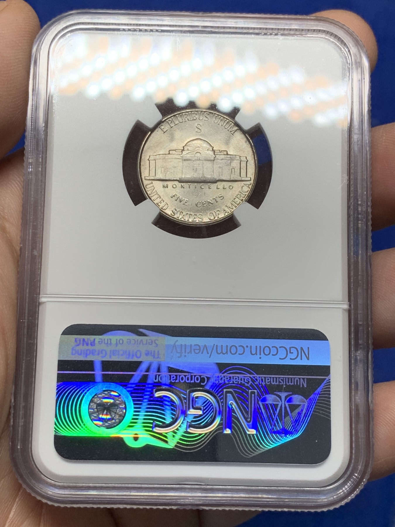 《竞宝斋》第208场-周日，周一 2场 (全场包邮) 两枚一组 NGC-MS65 美国1945年杰弗逊5美分 战时低银版（仅1942-1945战时版含银，其余为镍币）