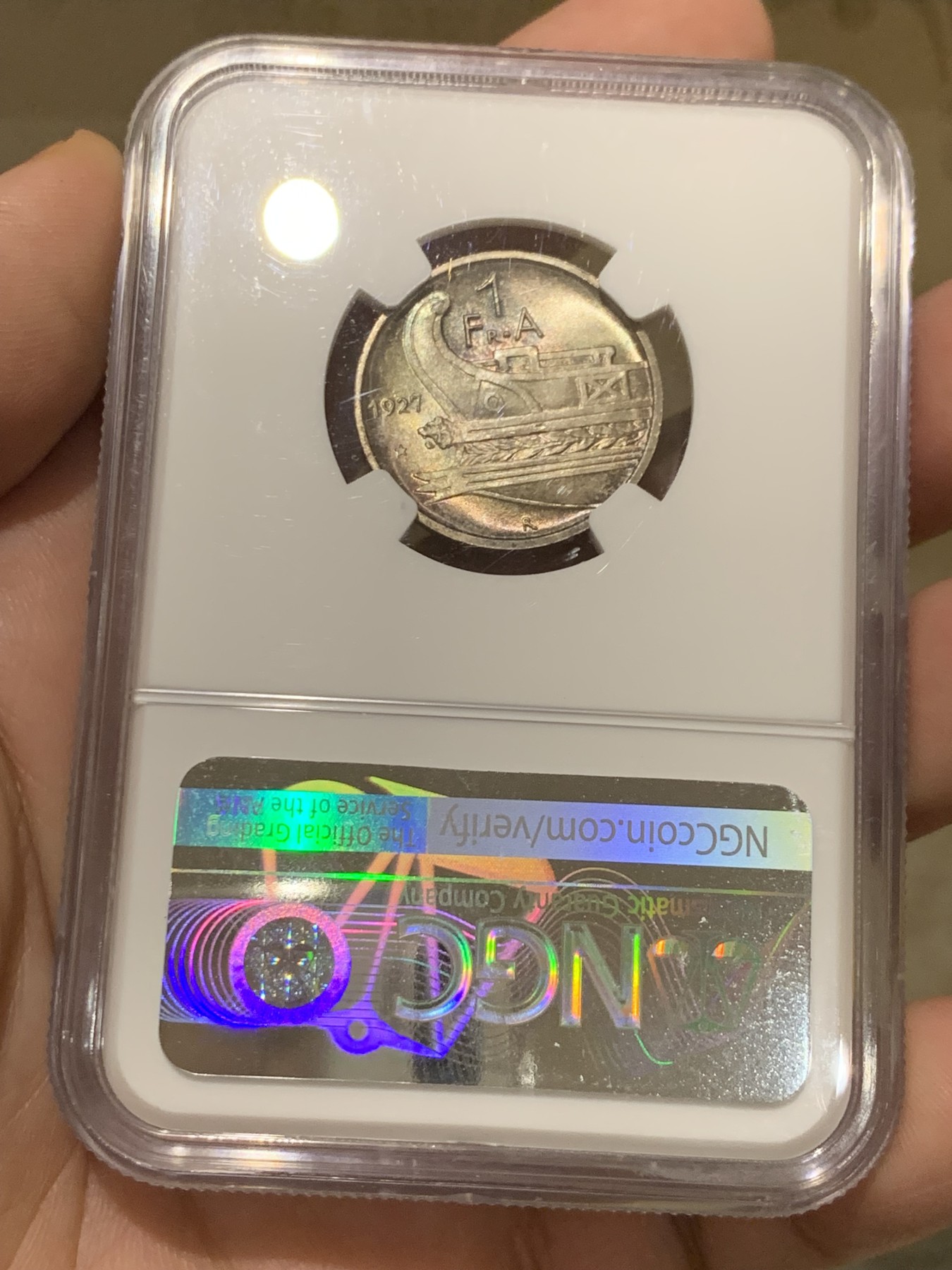 《竞宝斋》第208场-周日，周一 2场 (全场包邮) NGC MS65 阿尔巴尼亚 1927 女神1弗朗 银币 稀缺品种 双面五彩包浆 外拍热门品种 流通币 发行量只有10万枚