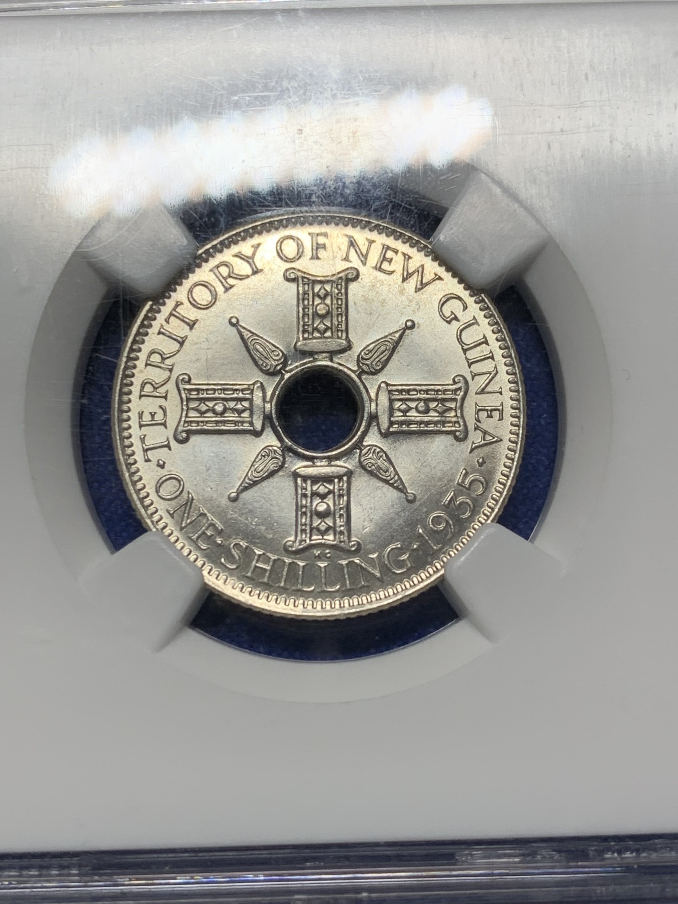 《竞宝斋》第208场-周日，周一 2场 (全场包邮) NGC-MS65 英属新几内亚 1935年 1先令银币 乔治五世 高分原光品相 稀少品种