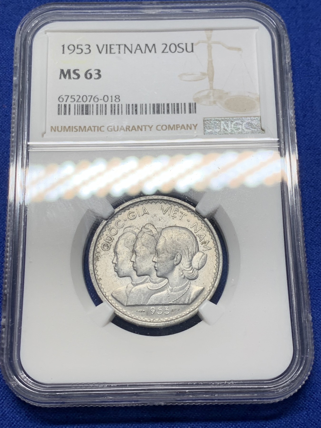 《竞宝斋》第208场-周日，周一 2场 (全场包邮) NGC MS63 越南1953三美女20苏铝币