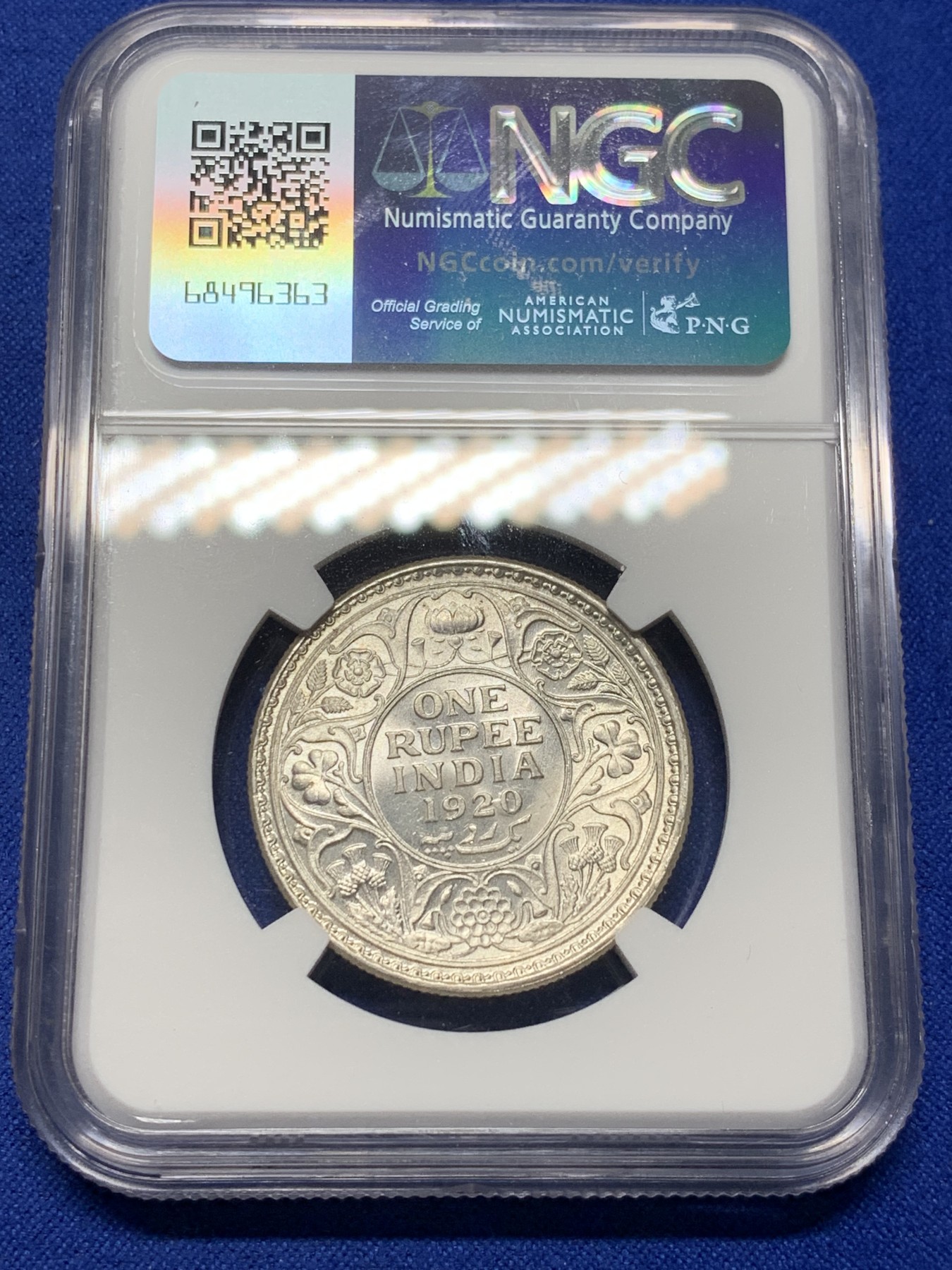 《竞宝斋》第208场-周日，周一 2场 (全场包邮) NGC-MS63 英属印度1920年C版乔五1卢比银币 BU原光美品