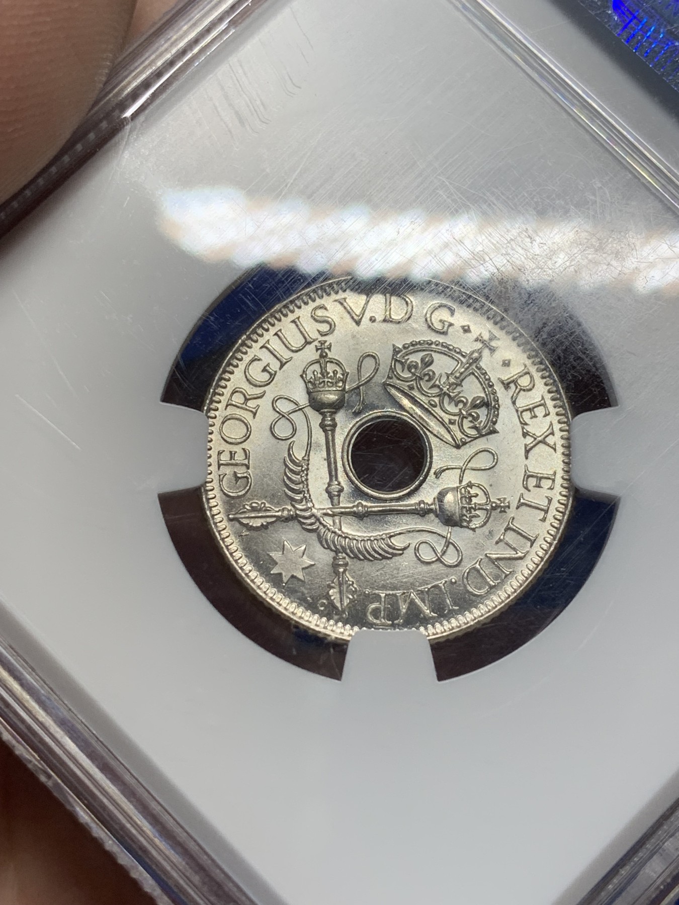 《竞宝斋》第208场-周日，周一 2场 (全场包邮) NGC-MS65 英属新几内亚 1935年 1先令银币 乔治五世 高分原光品相 稀少品种