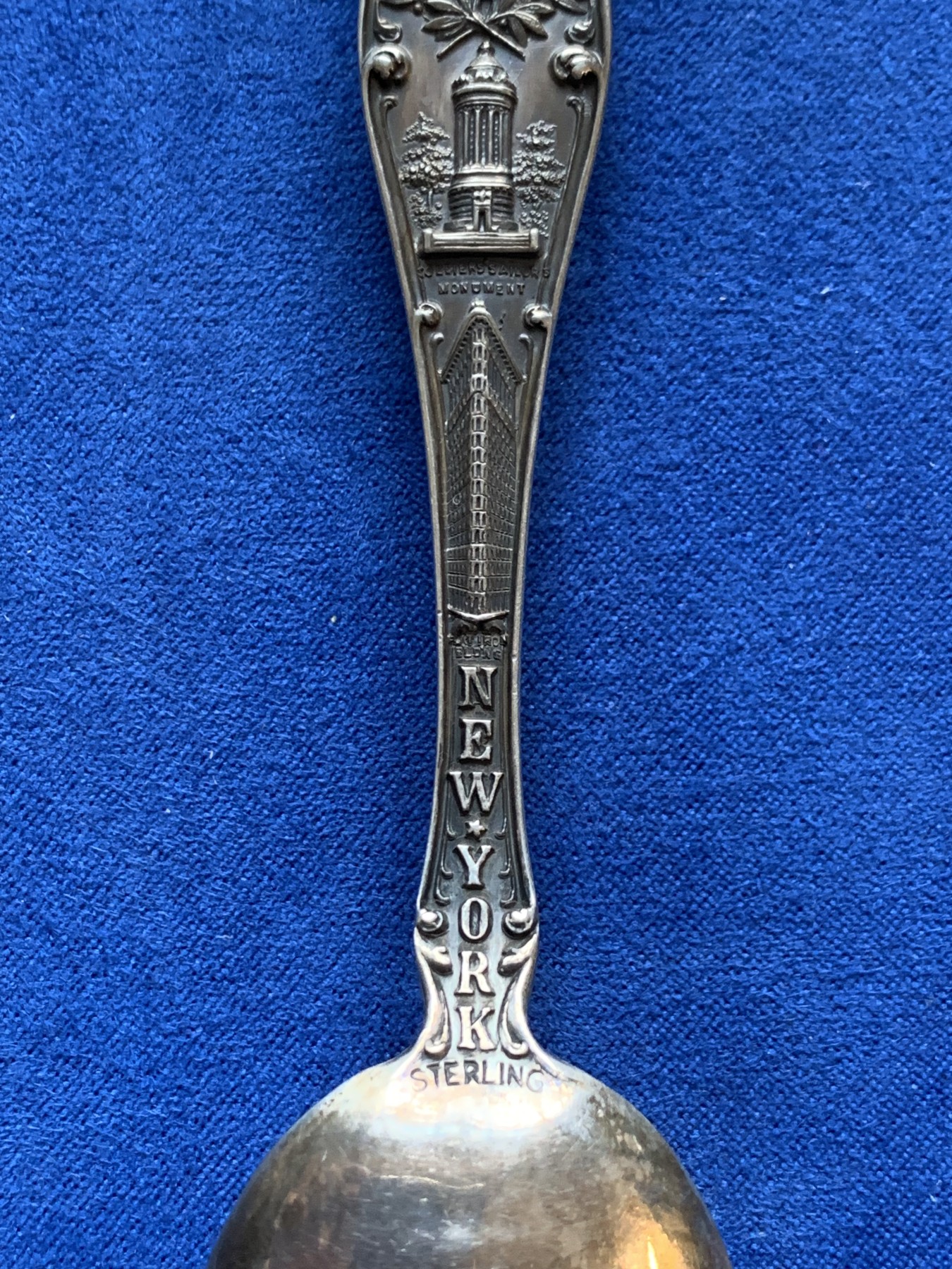 《竞宝斋》第208场-周日，周一 2场 (全场包邮) 古董艺术银勺 S925 纽约旅游 15cm 19.7g