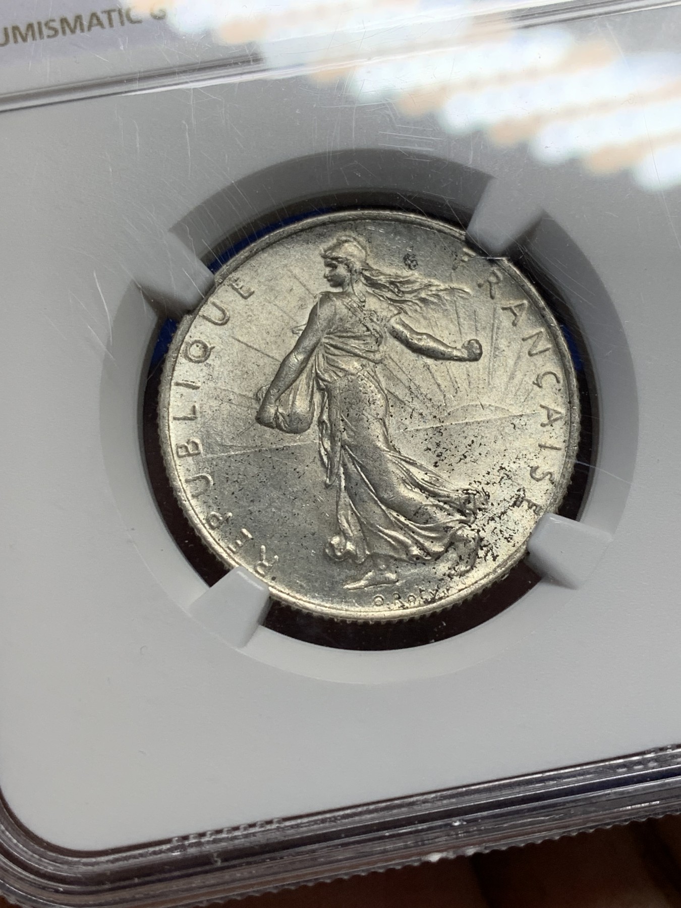 《竞宝斋》第208场-周日，周一 2场 (全场包邮) NGC-MS63 法国1916年播种女神2法郎银币 罗蒂大师设计