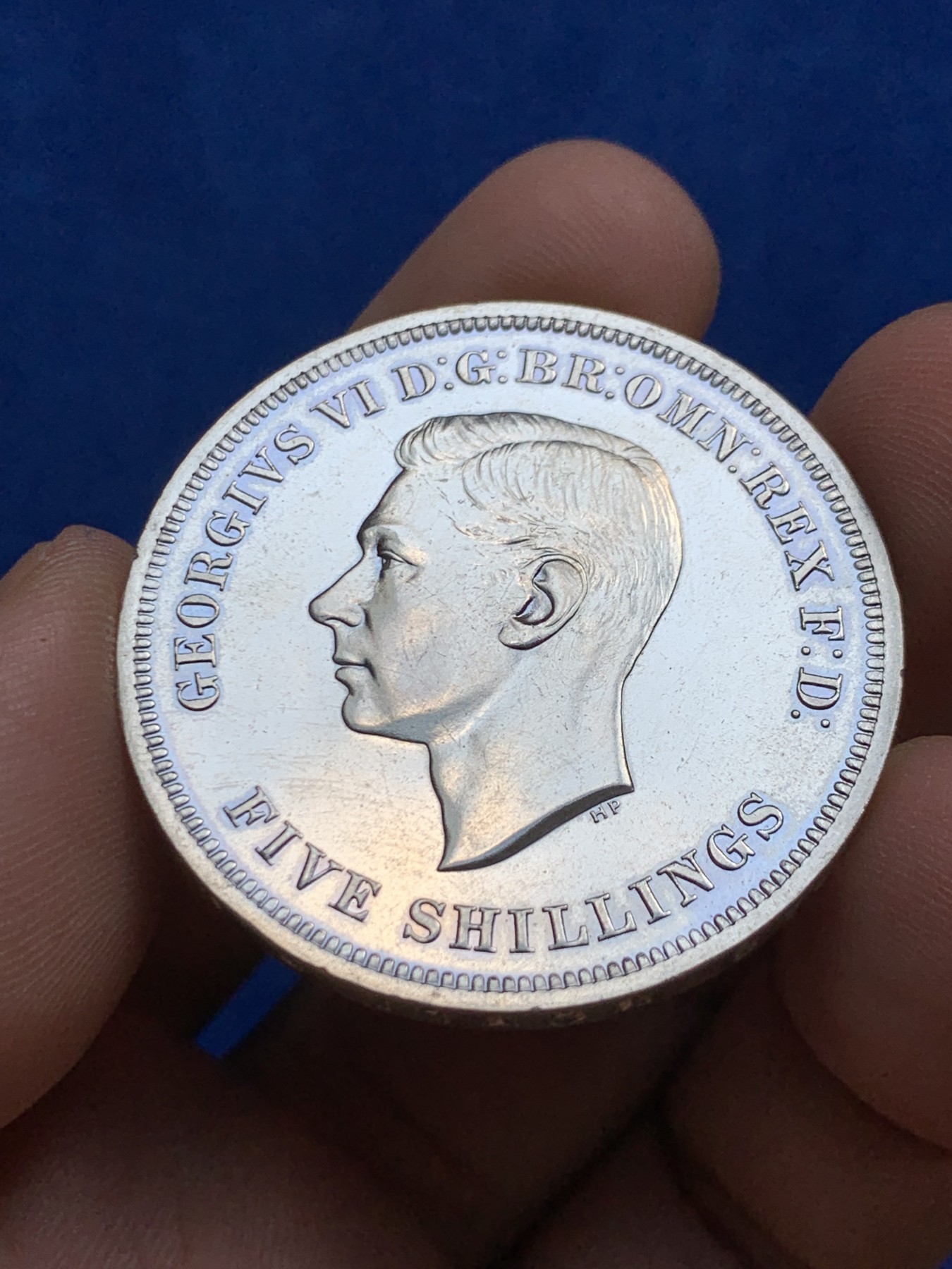 《竞宝斋》第208场-周日，周一 2场 (全场包邮) 英国 最后的 镍马剑 1951 带红盒 细节见图