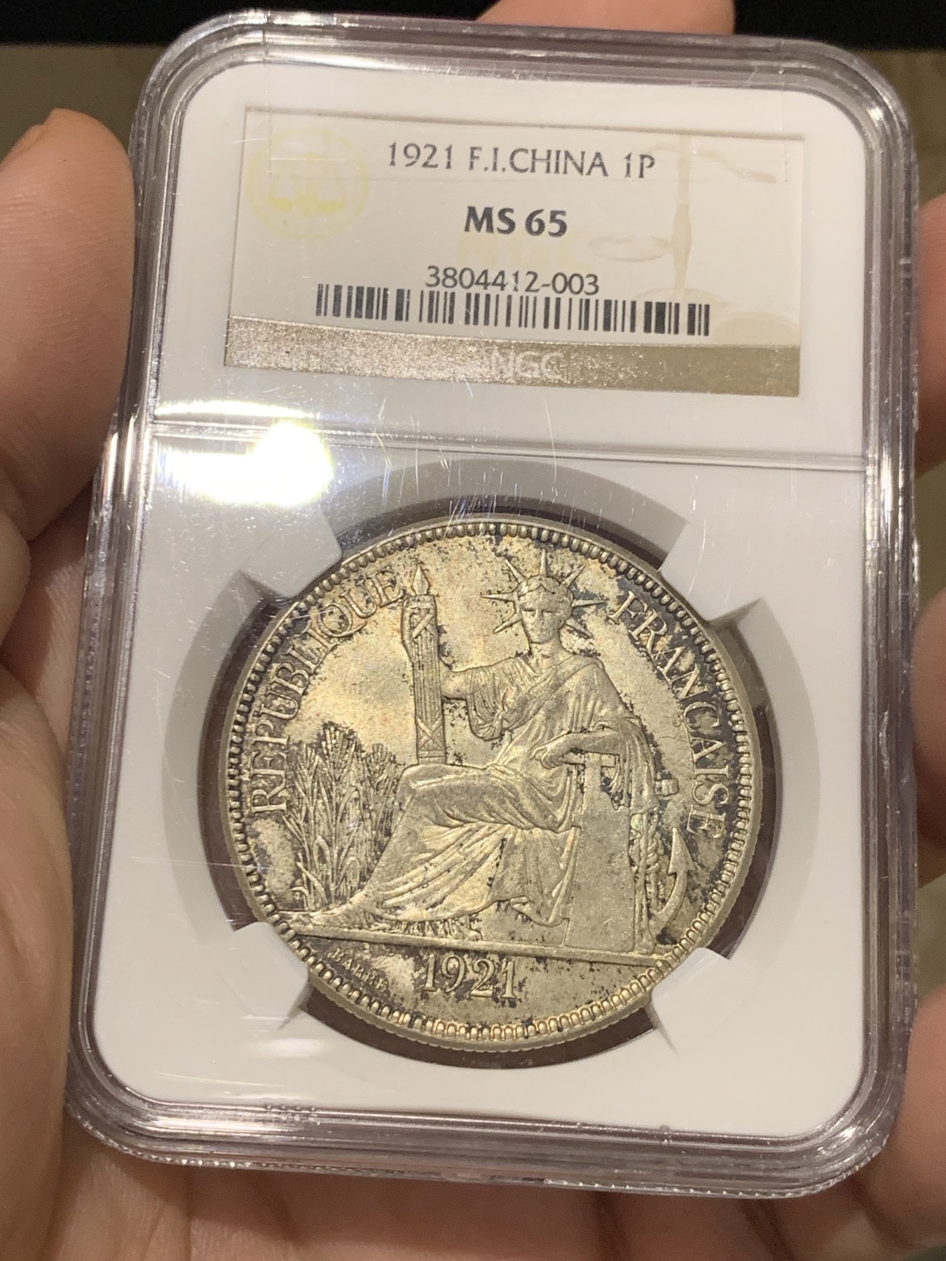 《竞宝斋》第208场-周日，周一 2场 (全场包邮) NGC MS65 法属印支1921年坐洋无字版（美国三藩厂版），车轮炫光，顶级冠军分！