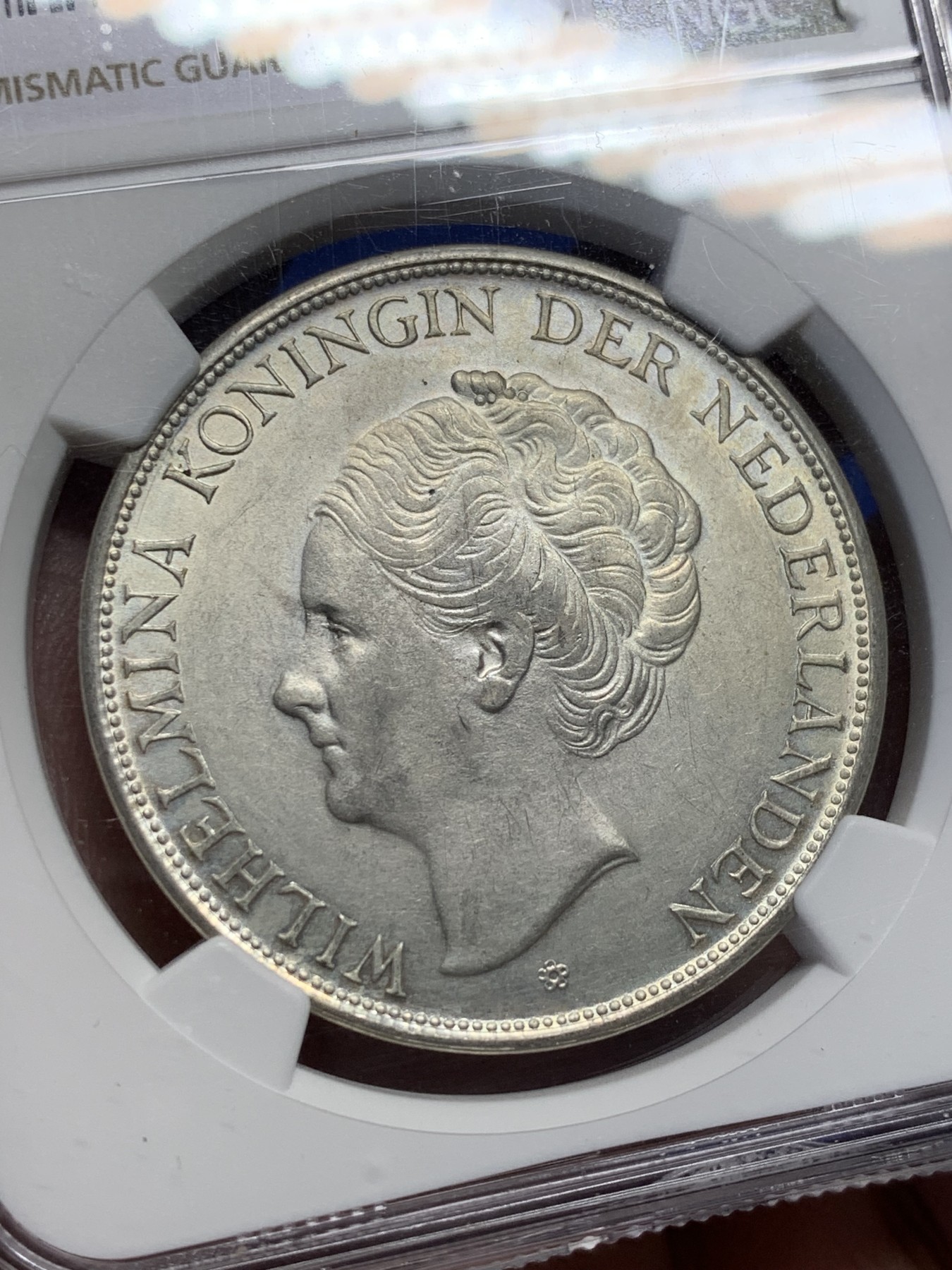 《竞宝斋》第208场-周日，周一 2场 (全场包邮) NGC MS63 荷属东印度1943D 2.5盾银币 殖民地必藏