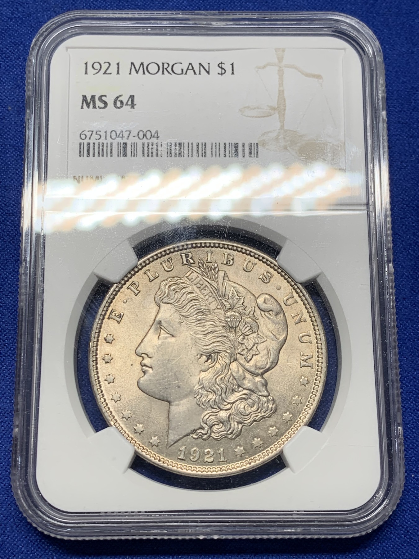 《竞宝斋》第208场-周日，周一 2场 (全场包邮) NGC-MS64 美国1921年摩根银币，底板洁净