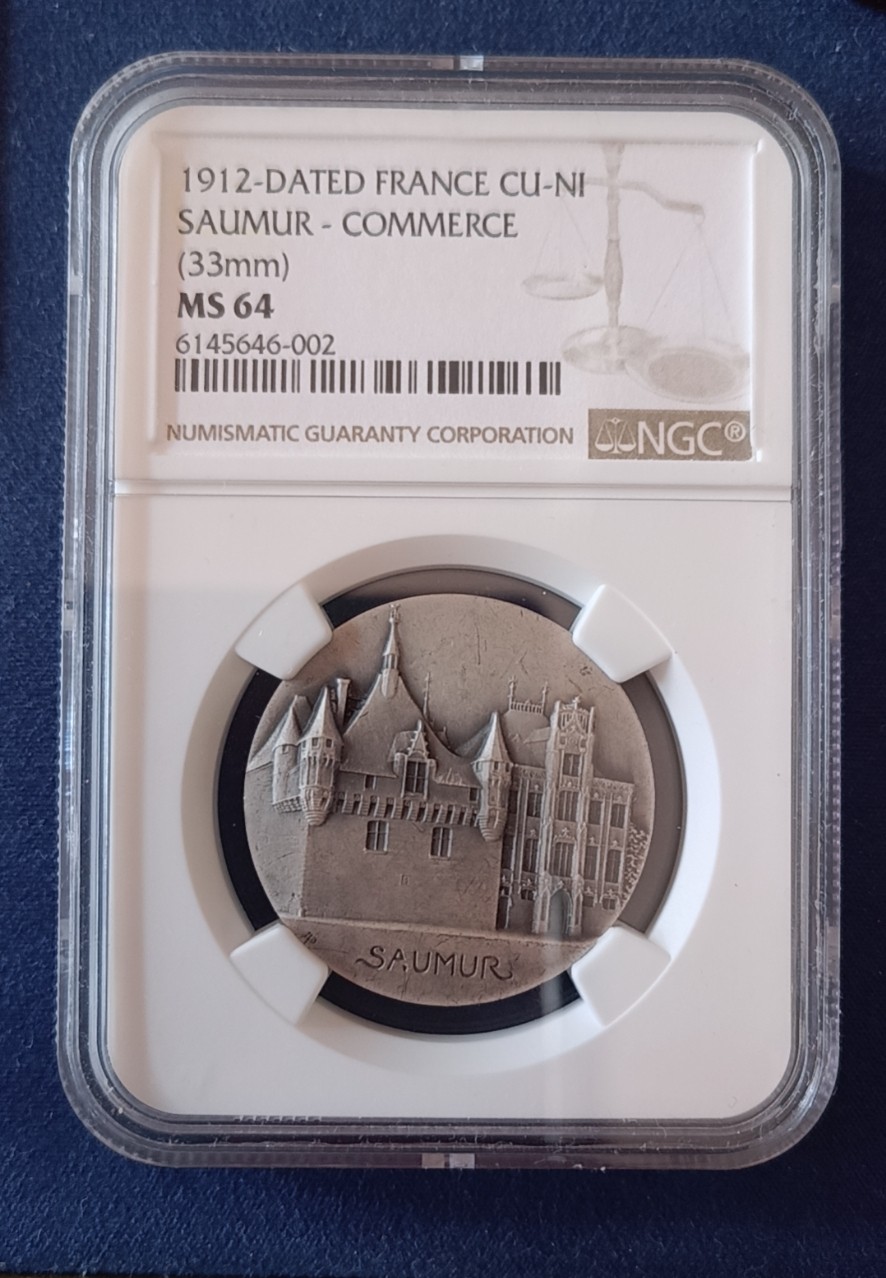 外国章牌第十八期 法国 Saumur 商会 33mm