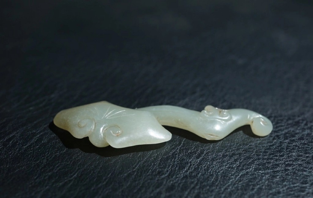 特色精选｜拍卖专场 明清工老和田玉立体工灵芝把件｜尺寸详见图八