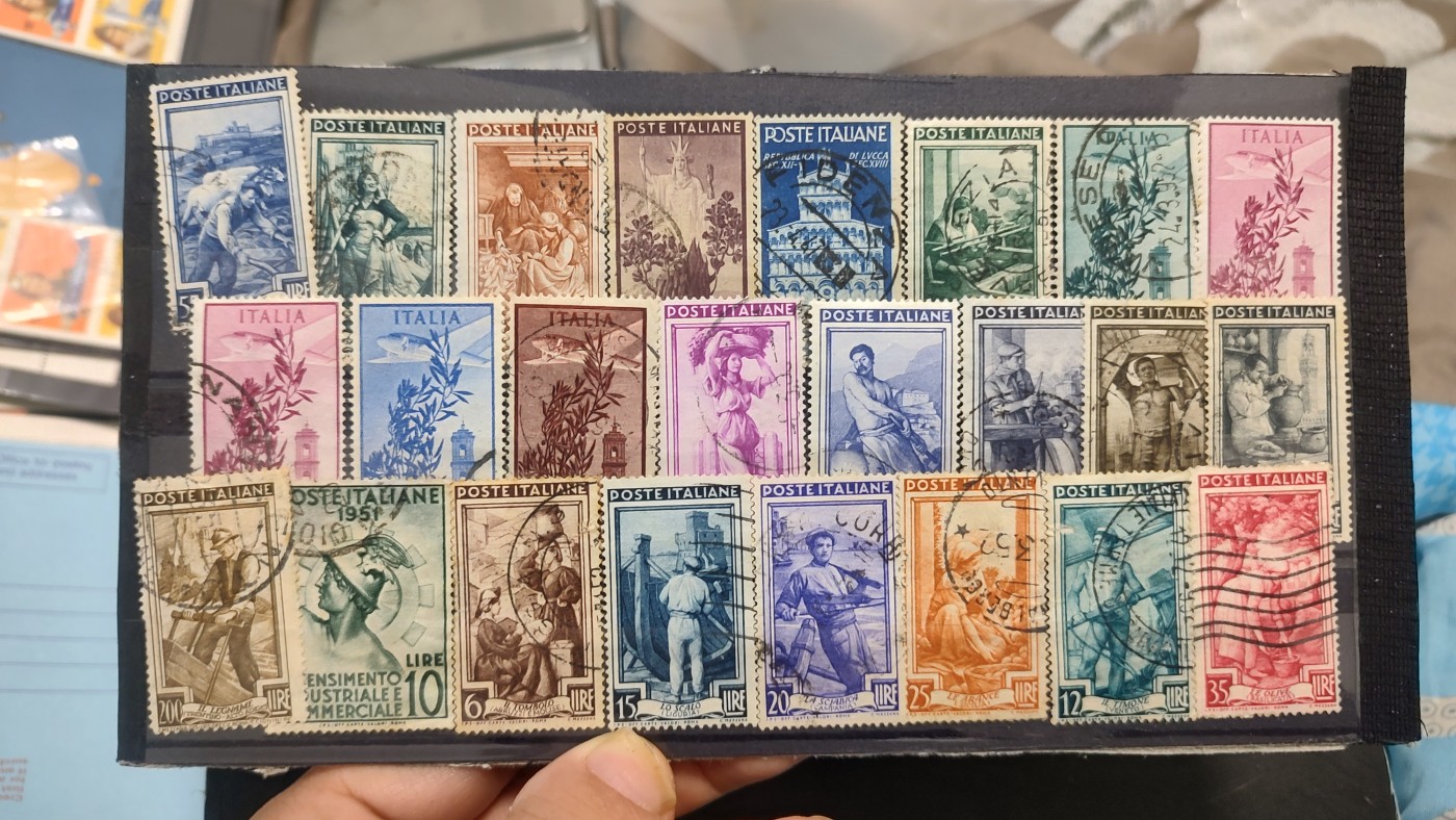 一月邮币社第六期拍卖国际邮票专场 意大利老信销一些