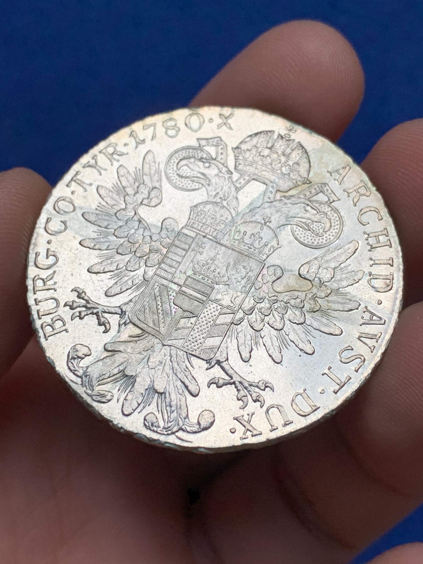 《竞宝斋》第209场-周日，周一 2场 (全场包邮) 奥匈帝国大奶妈银币 官方现代后铸版 UNC原光好品