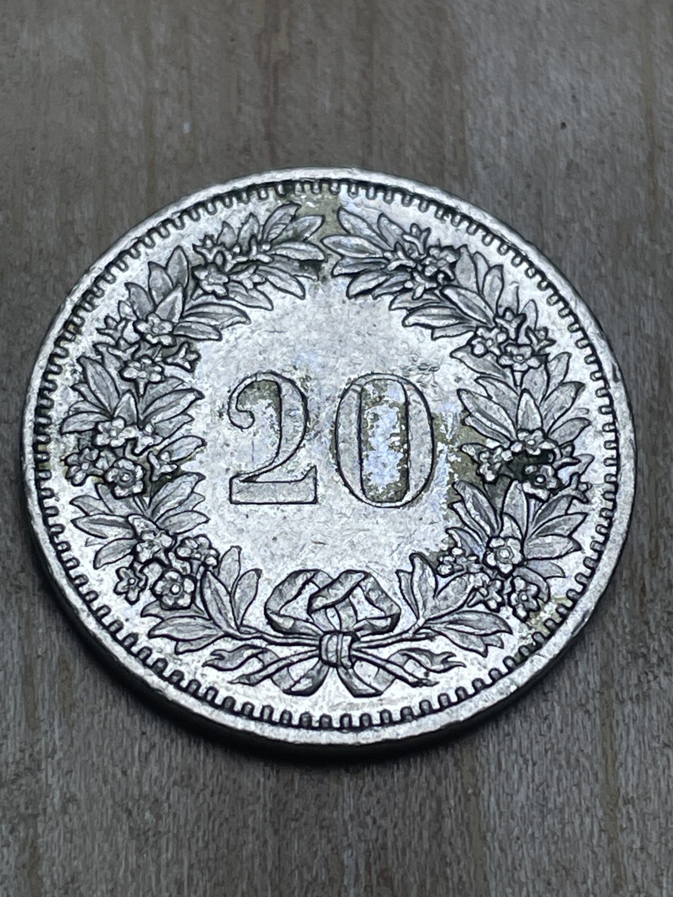 神仙姐姐散币专场第四期（无佣金，预留一期） 1981年瑞士20生丁