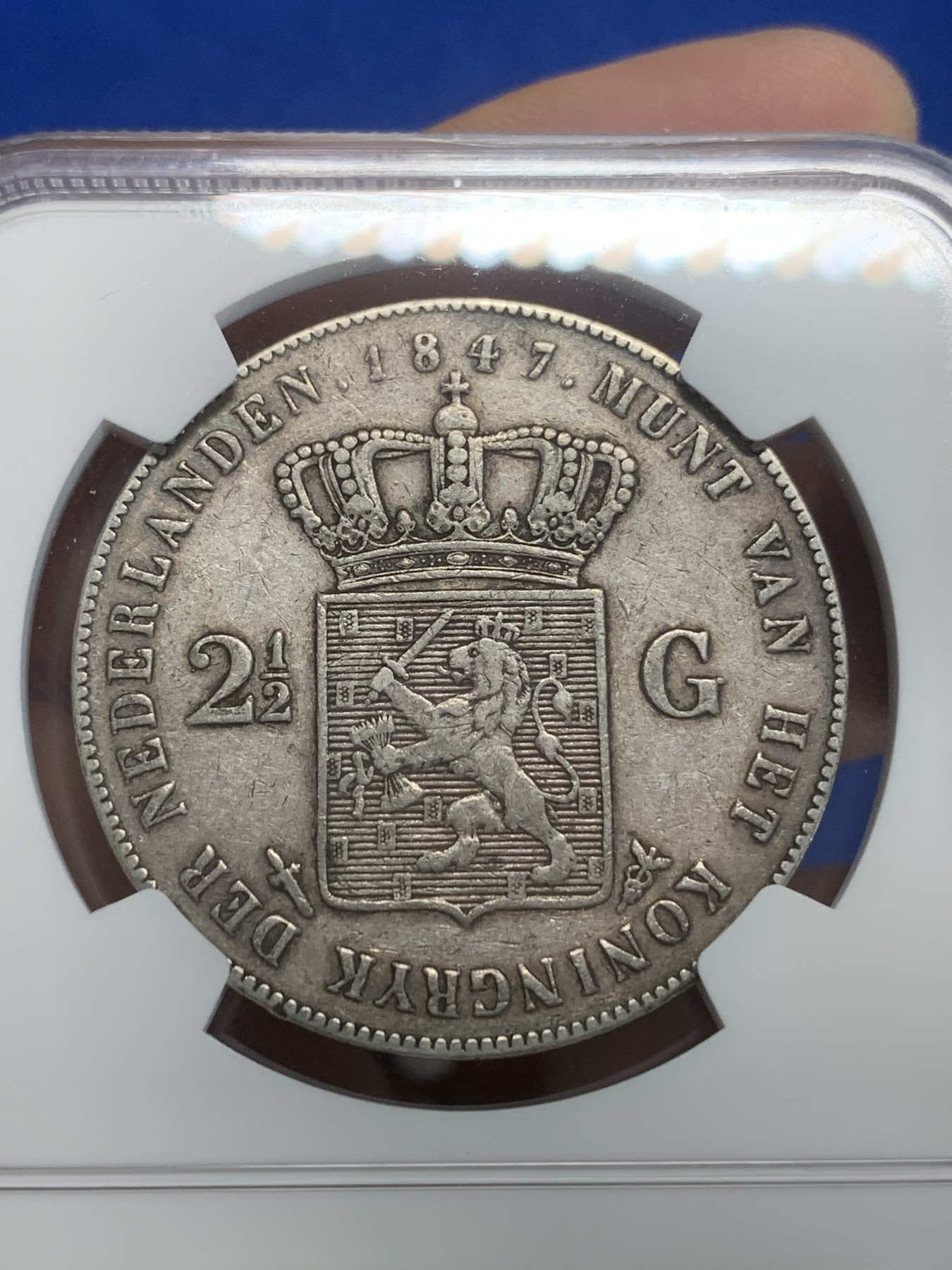 《竞宝斋》第209场-周日，周一 2场 (全场包邮) NGC-XF45 荷兰1847年 威廉二世  2.5盾 俗称长脖子 大银币 少见出分好品 原味老包浆