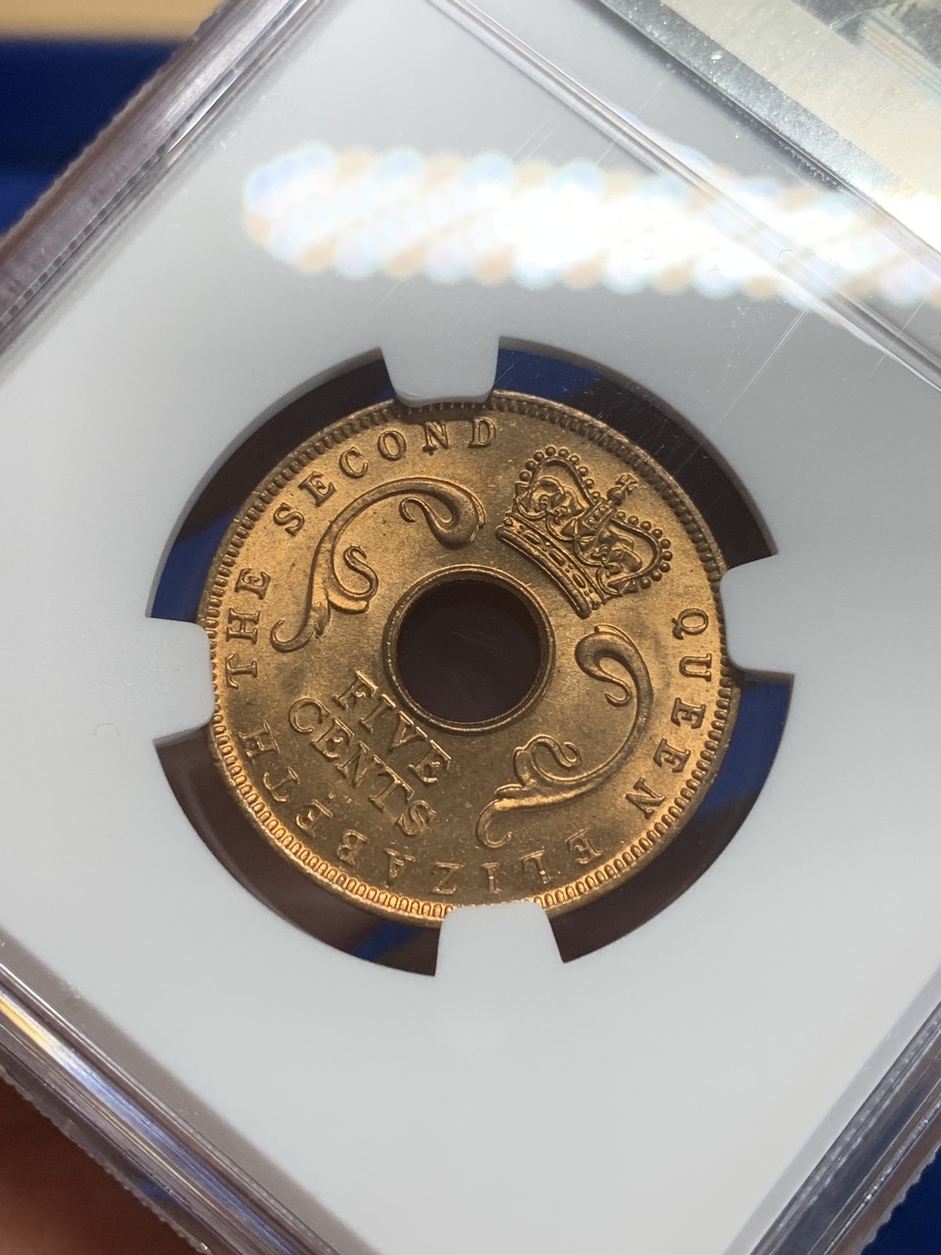 《竞宝斋》第209场-周日，周一 2场 (全场包邮) NGC-MS65RD 英属东非 1956年伊丽莎白二世5分铜币 原红铜光 亚军分 只有1枚最高分