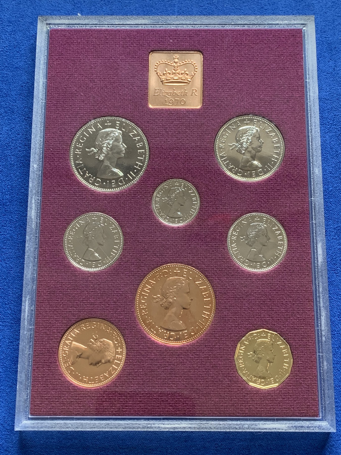 《竞宝斋》第209场-周日，周一 2场 (全场包邮) 1970年英国币改前最后一年精制币，塑封，盒证全