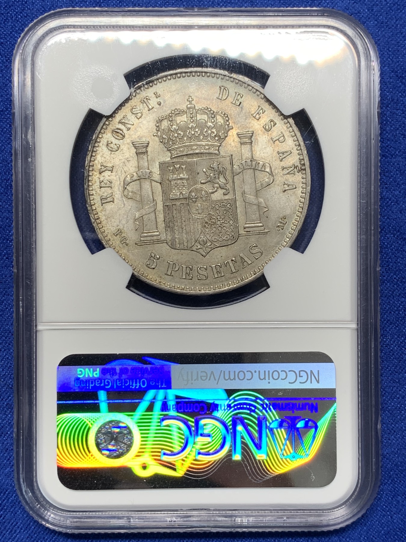 《竞宝斋》第209场-周日，周一 2场 (全场包邮) NGC MS62 小彩1891年西班牙婴儿头5比塞塔双柱大银币 ngc和pcgs都是亚军分，上ms级别的极少了 也难得 要比其他两头像少很多。