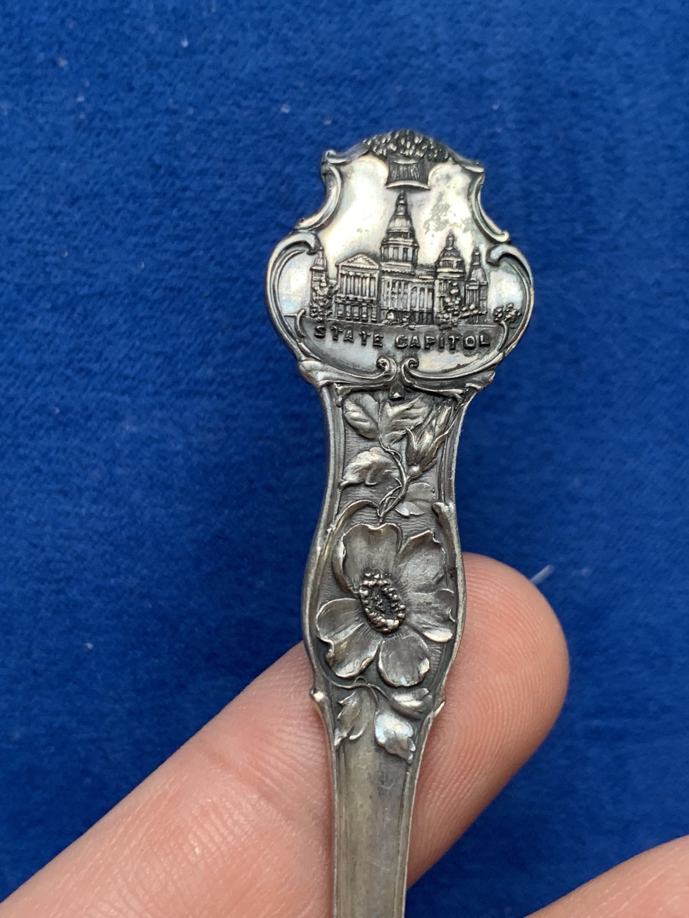 《竞宝斋》第209场-周日，周一 2场 (全场包邮) 1846美国银勺 13.7cm 16.1g