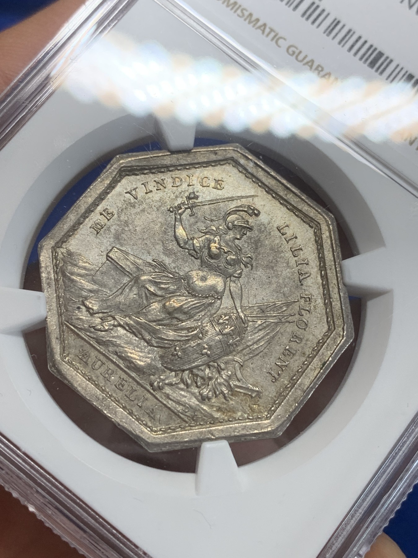 《竞宝斋》第209场-周日，周一 2场 (全场包邮) NGC MS63 法国1786早期好品八角银质代币