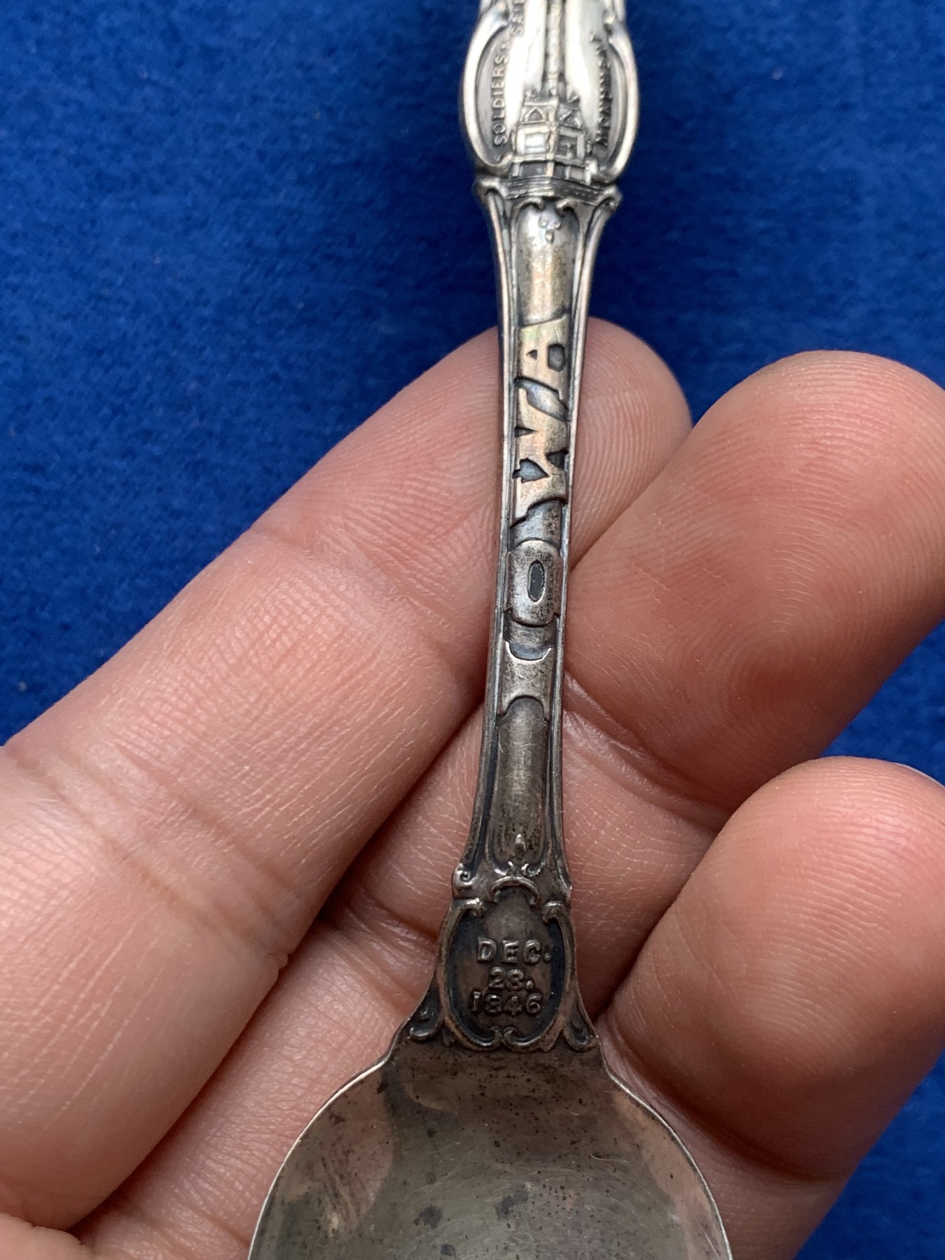 《竞宝斋》第209场-周日，周一 2场 (全场包邮) 1846美国银勺 13.7cm 16.1g