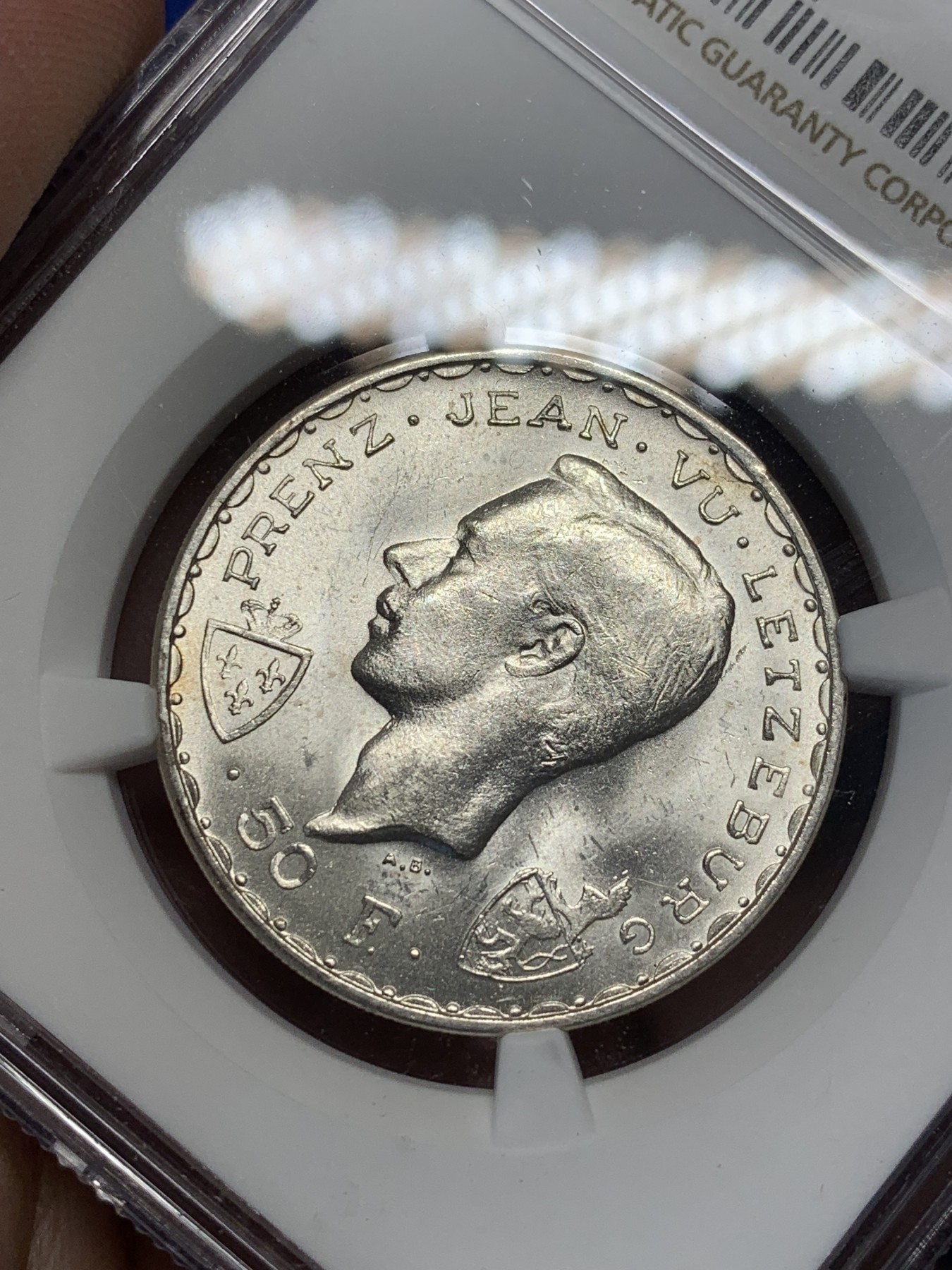 《竞宝斋》第209场-周日，周一 2场 (全场包邮) NGC-MS65 卢森堡 1946年 盲人约翰阵亡600年纪念50法郎银币