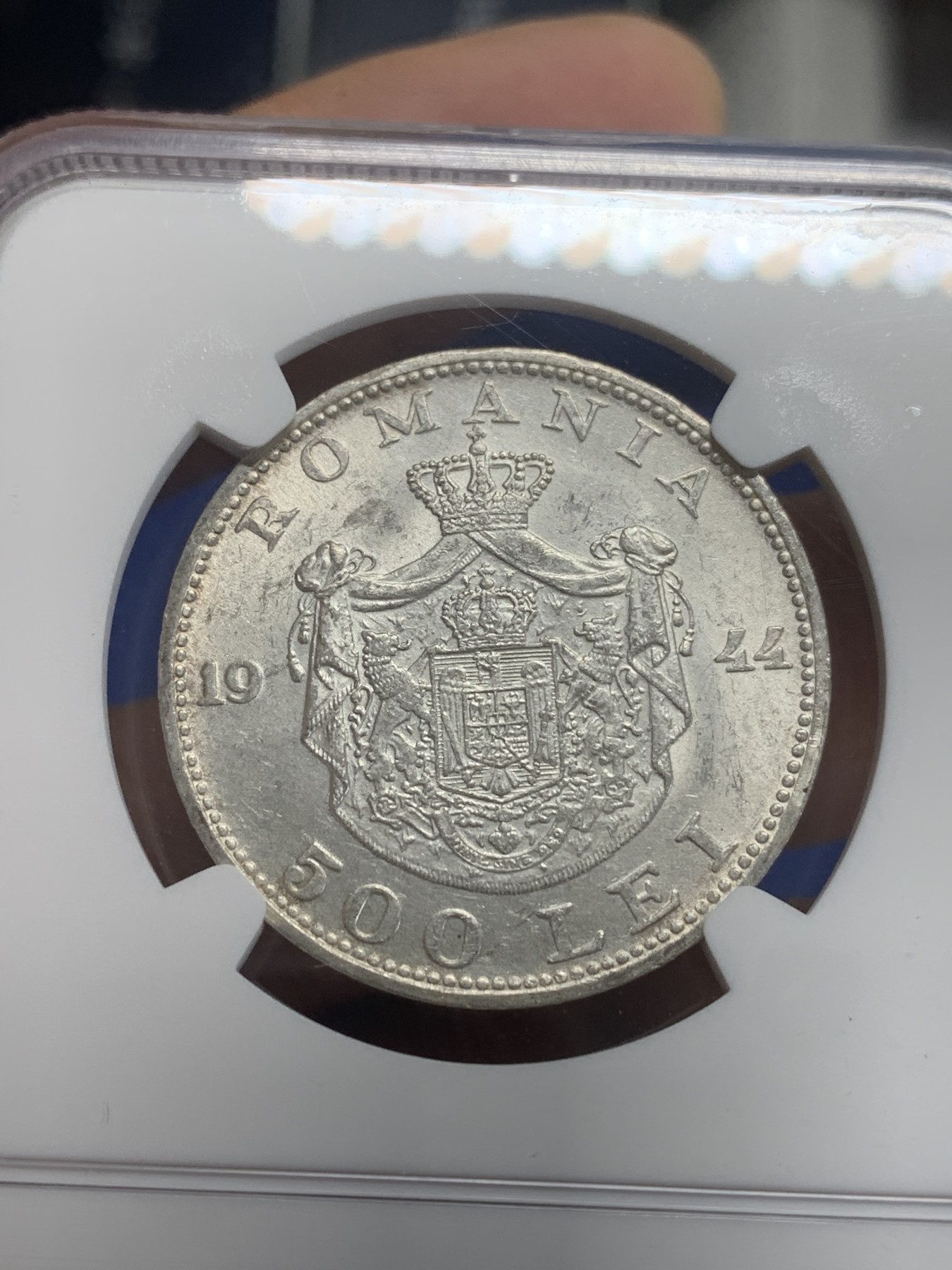 《竞宝斋》第209场-周日，周一 2场 (全场包邮) NGC-MS62 罗马尼亚1944年 500列伊银币