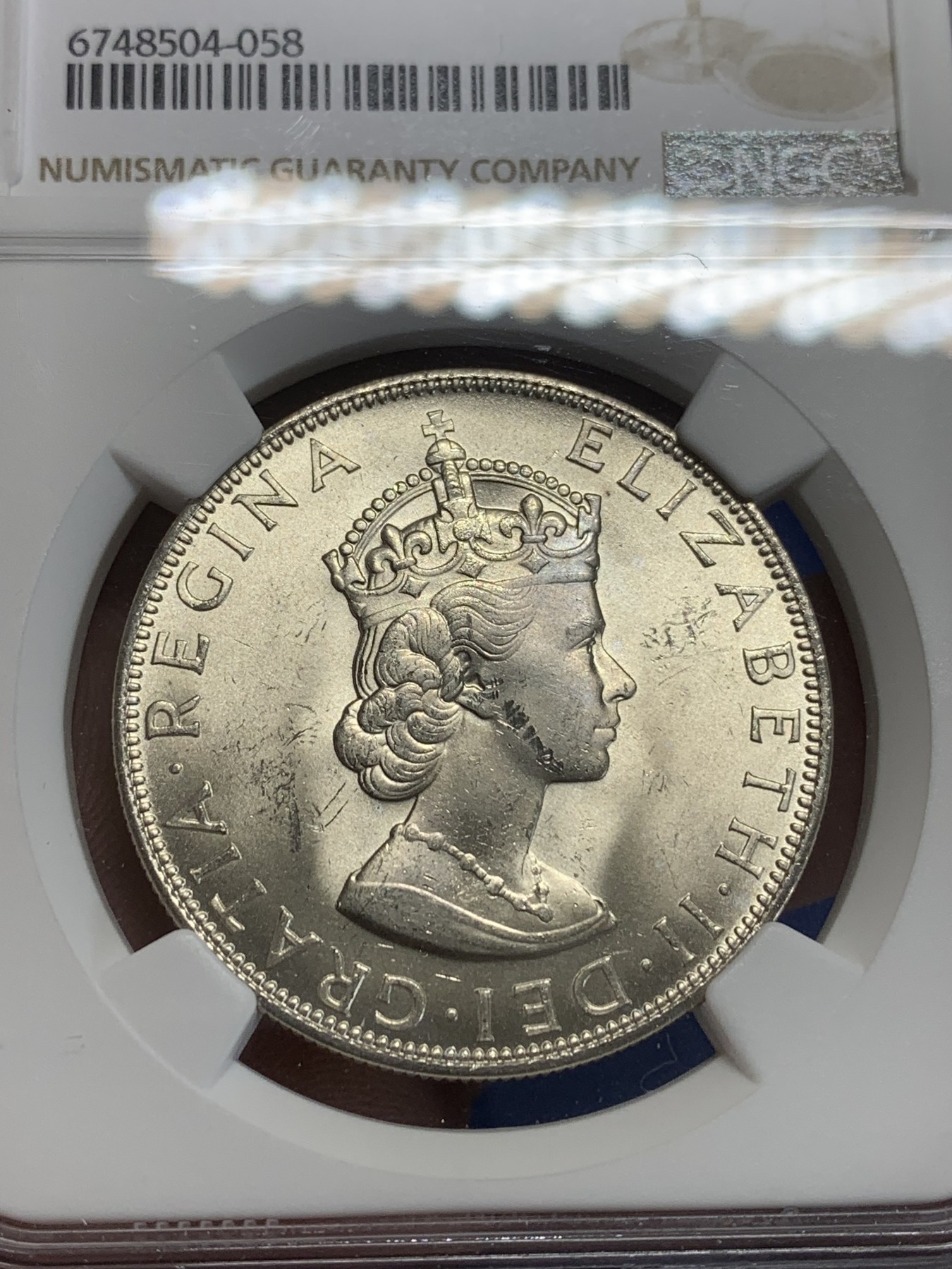 《竞宝斋》第209场-周日，周一 2场 (全场包邮) NGC-MS63 英属百慕大群岛1964年一克朗银币 经典女皇头像 十分漂亮