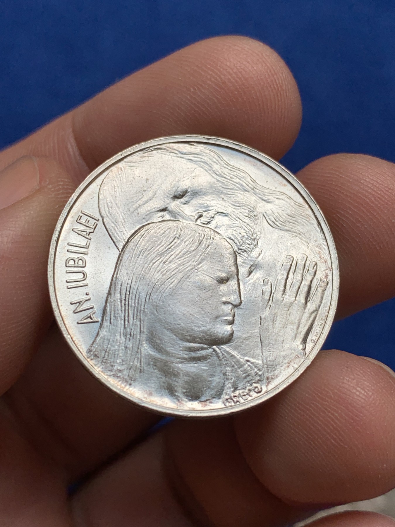 《竞宝斋》第209场-周日，周一 2场 (全场包邮) 卷拆品相 圣马力诺赎罪/葡萄 500里拉银币 1对