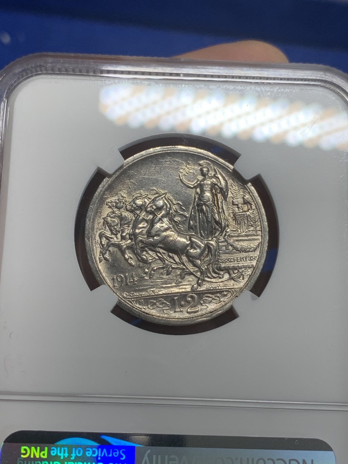 《竞宝斋》第209场-周日，周一 2场 (全场包邮) NGC-AUD 意大利 1914年 2里拉马车银币