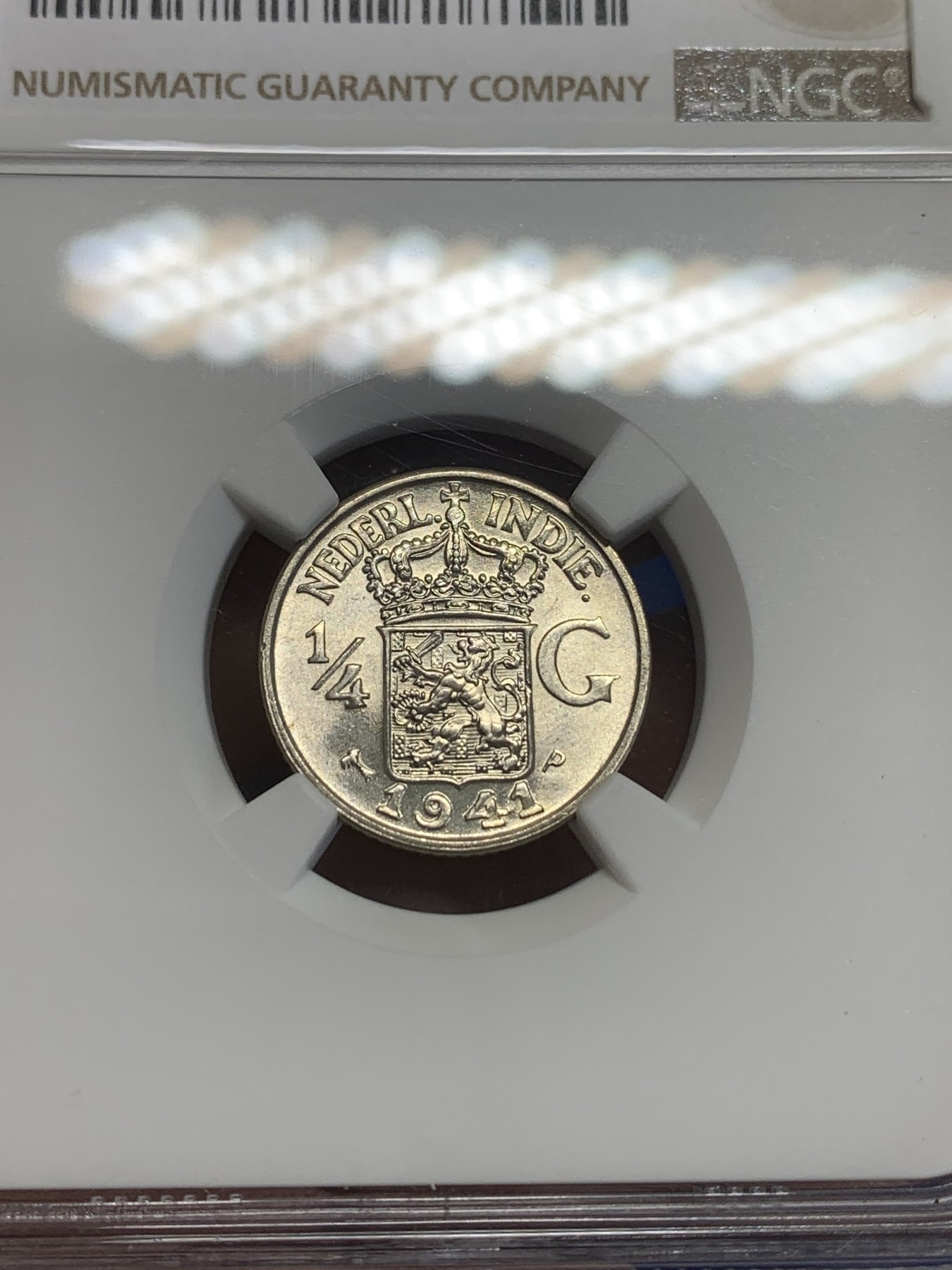 《竞宝斋》第209场-周日，周一 2场 (全场包邮) NGC-MS65 荷属东印度 1941-P年 1/4盾 银币 顶级品相 可以收藏